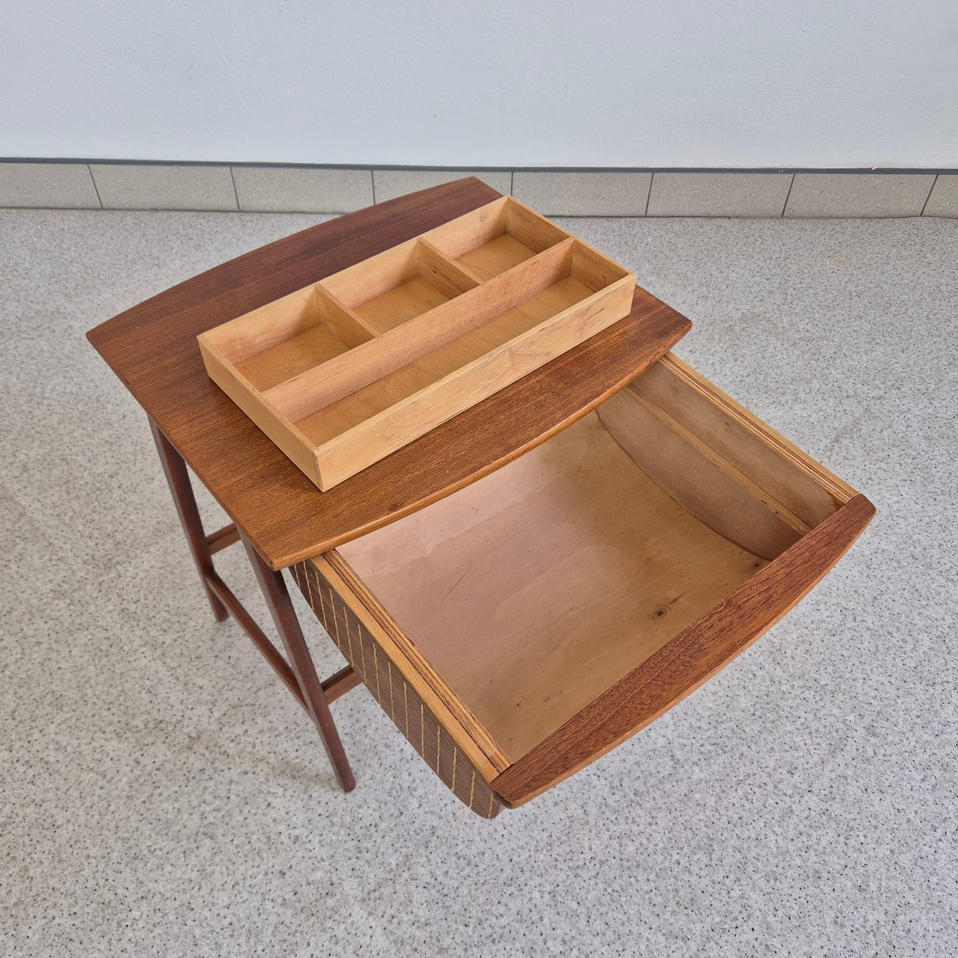 Niciak, teak brązowy, proj. K. E. Korseth, dla Rybo, Norwegia, lata 60. - 398163