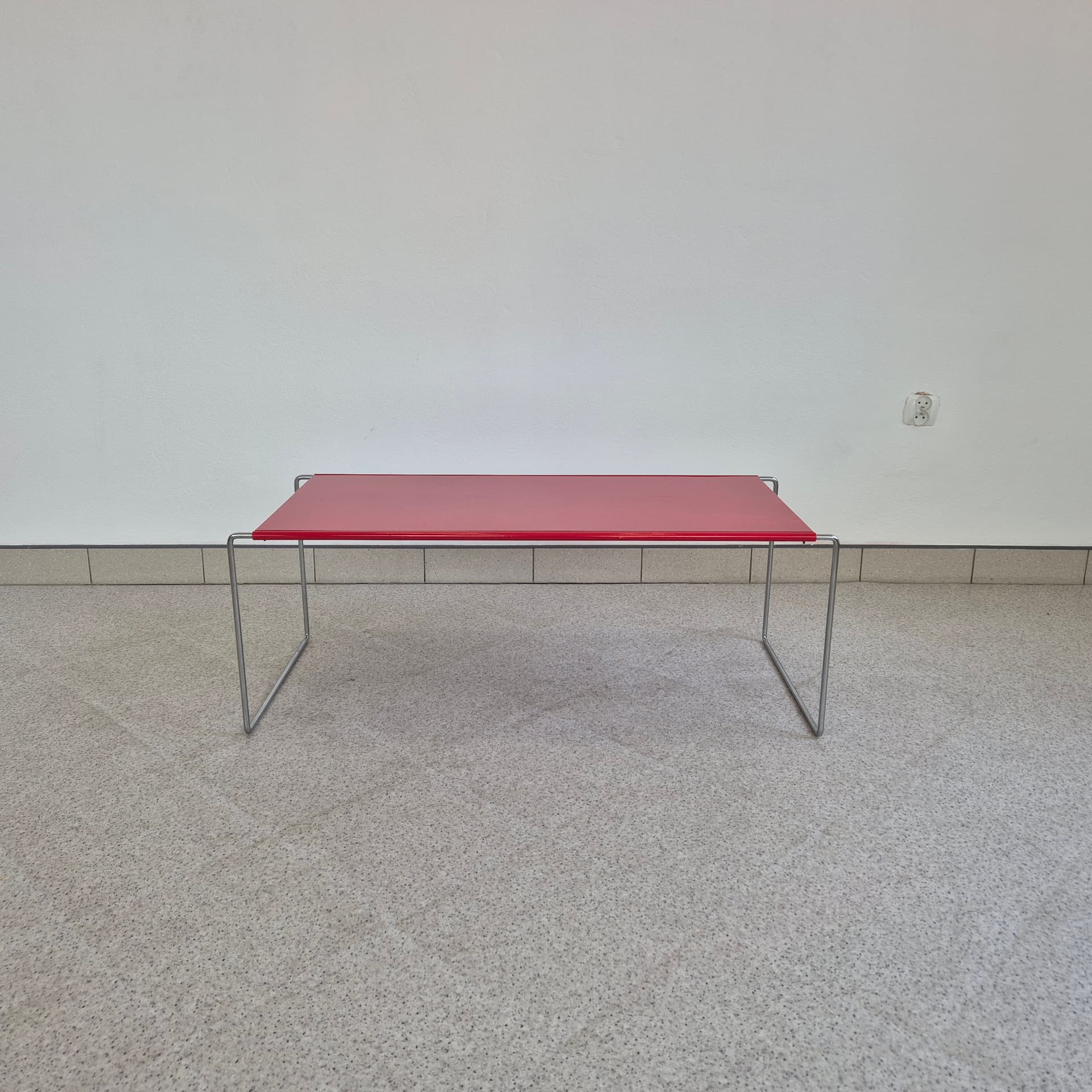 Coffee table Laccio, red top, chromed steel, by M. Breuer, Germany, 1970s. - 398174