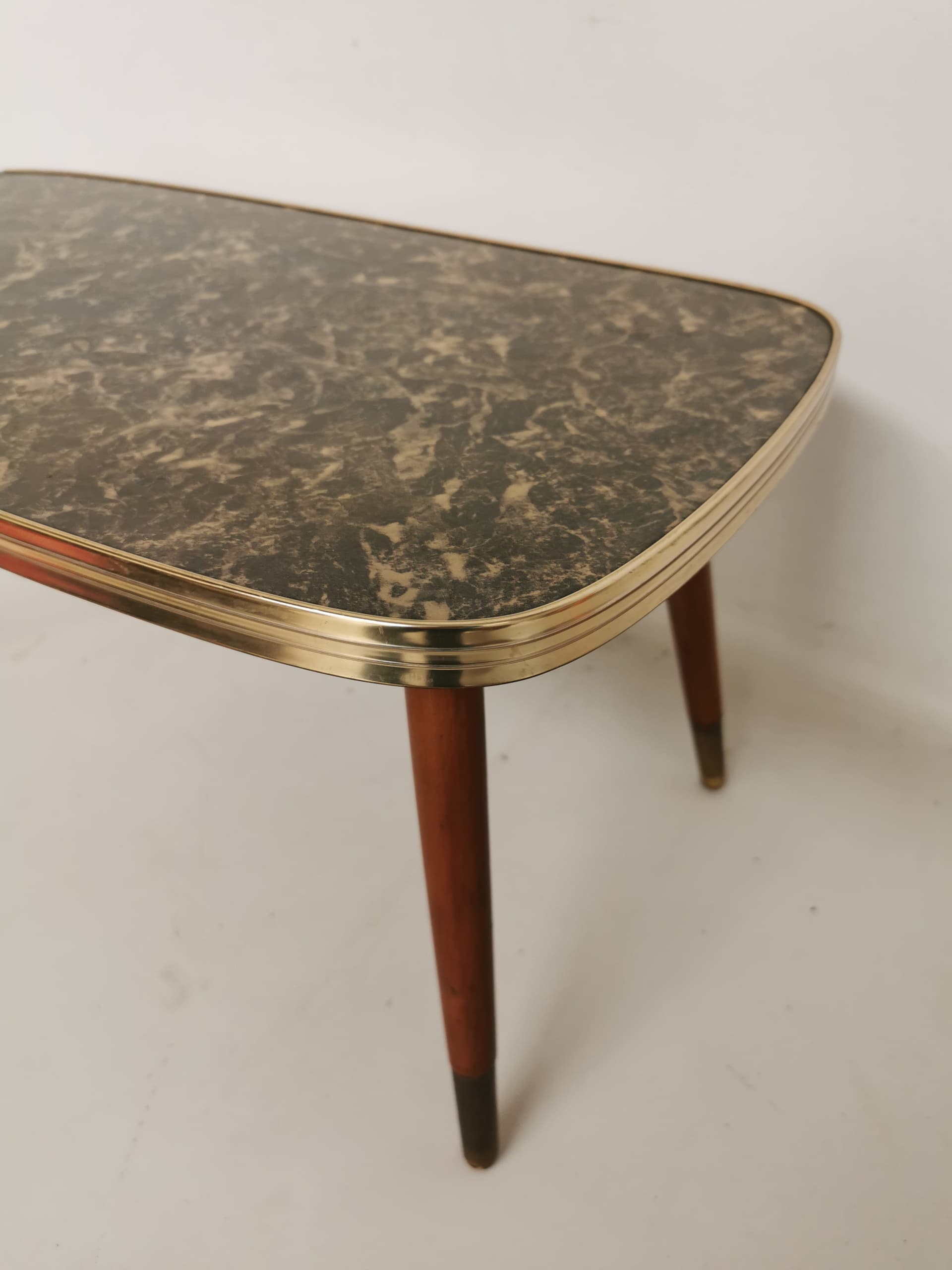 Kwietnik Rockabilly, czarny brązowy beżowy złoty, drewno metal, Niemcy, lata 60. - 398215