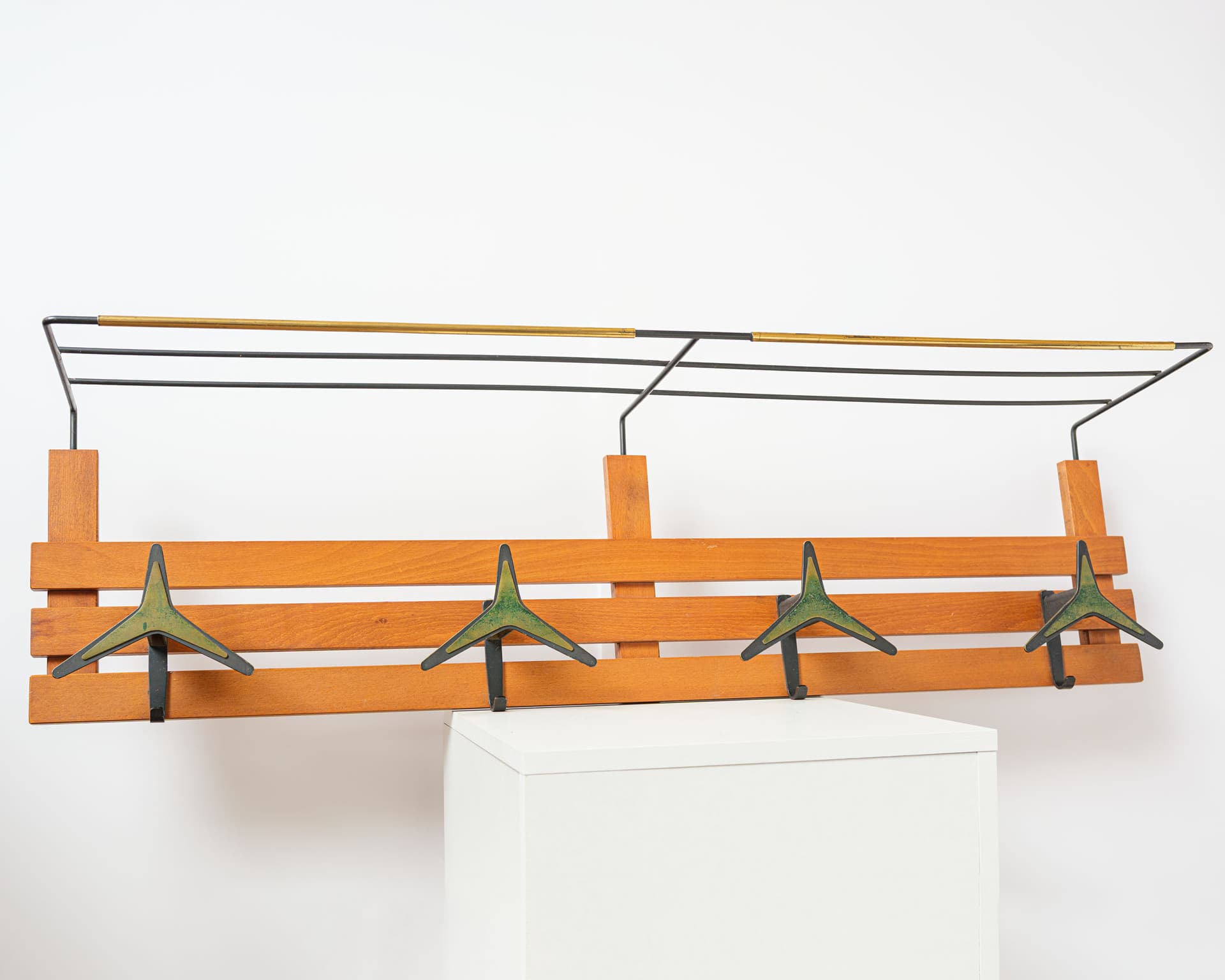 Wall-mounted coat rack, brown wood, black metal, Italy, 1970s. - 398550