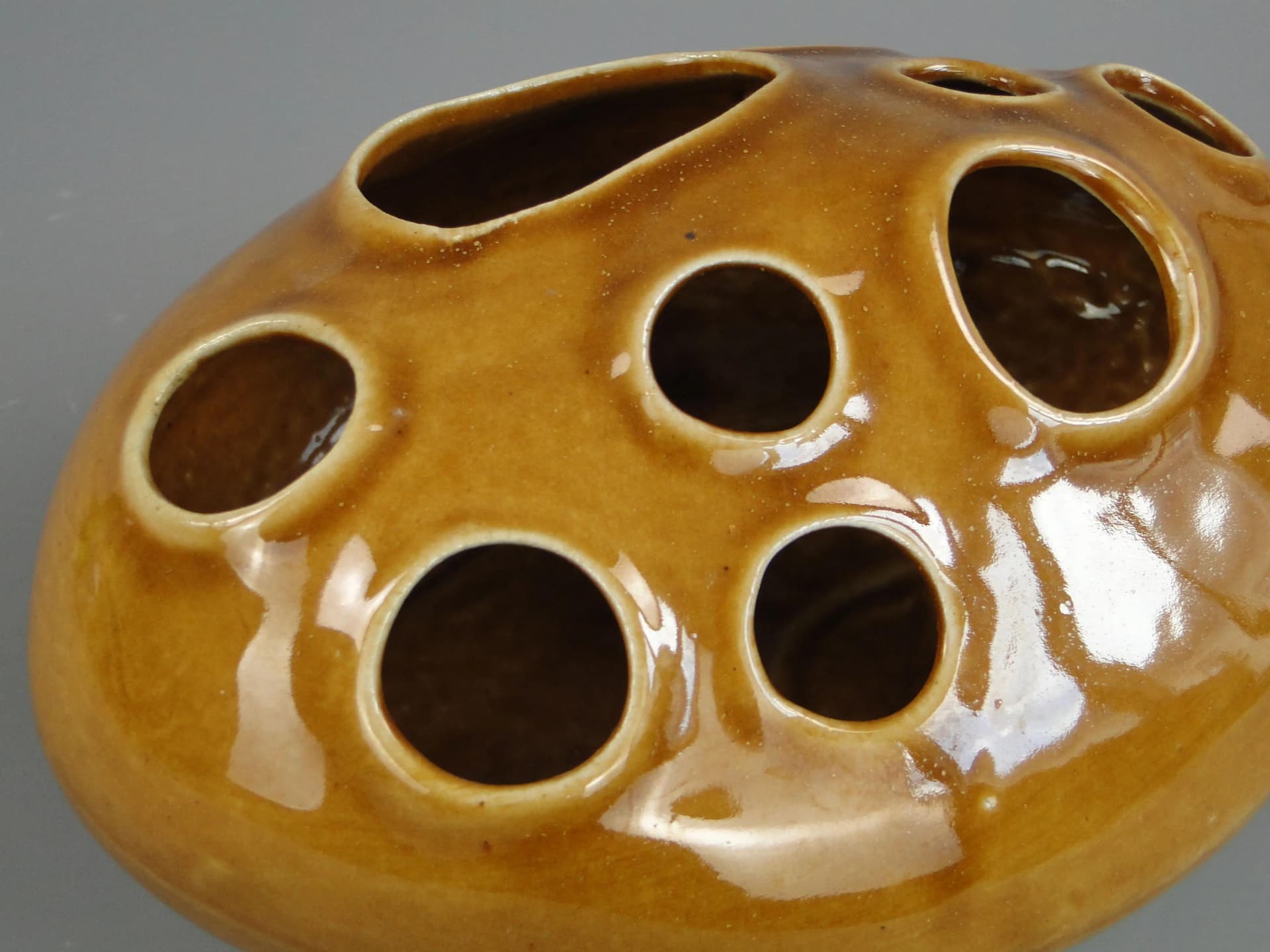 Ikebana Vase Meteoryt, brown ceramic, Poland, 1960s. - 398579