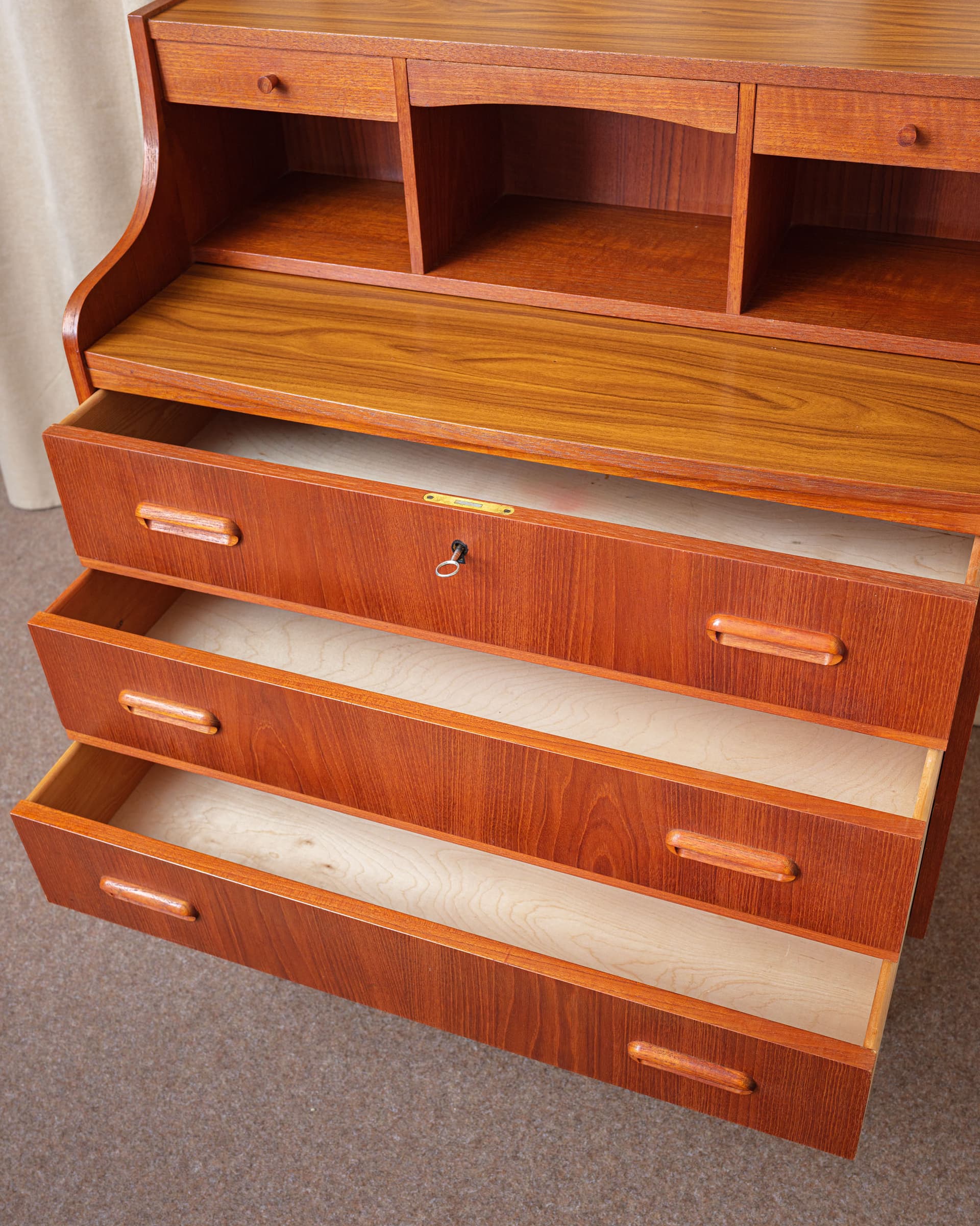 Sekretarzyk, teak brązowy, Dania, lata 70. - 398600