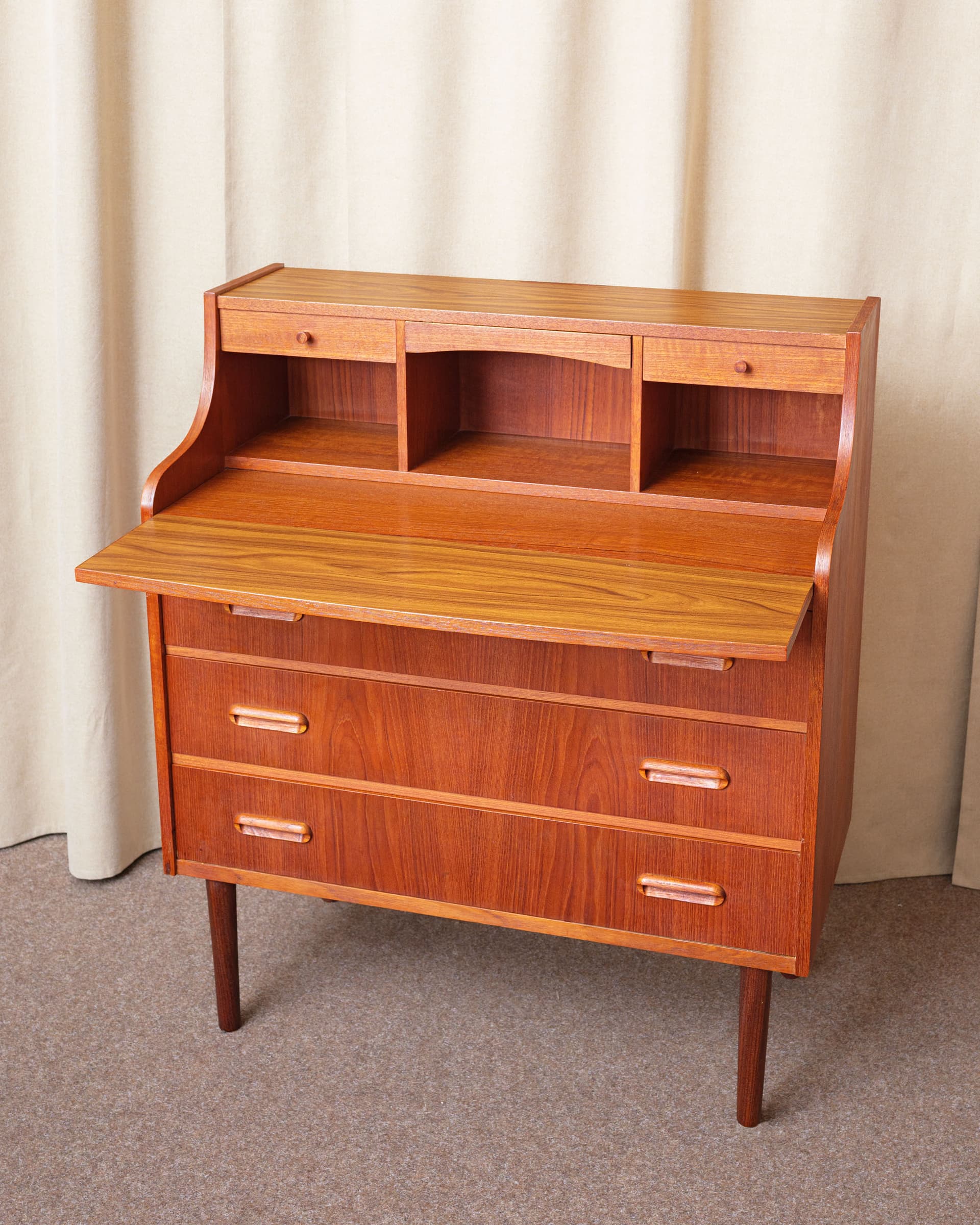 Sekretarzyk, teak brązowy, Dania, lata 70. - 398596