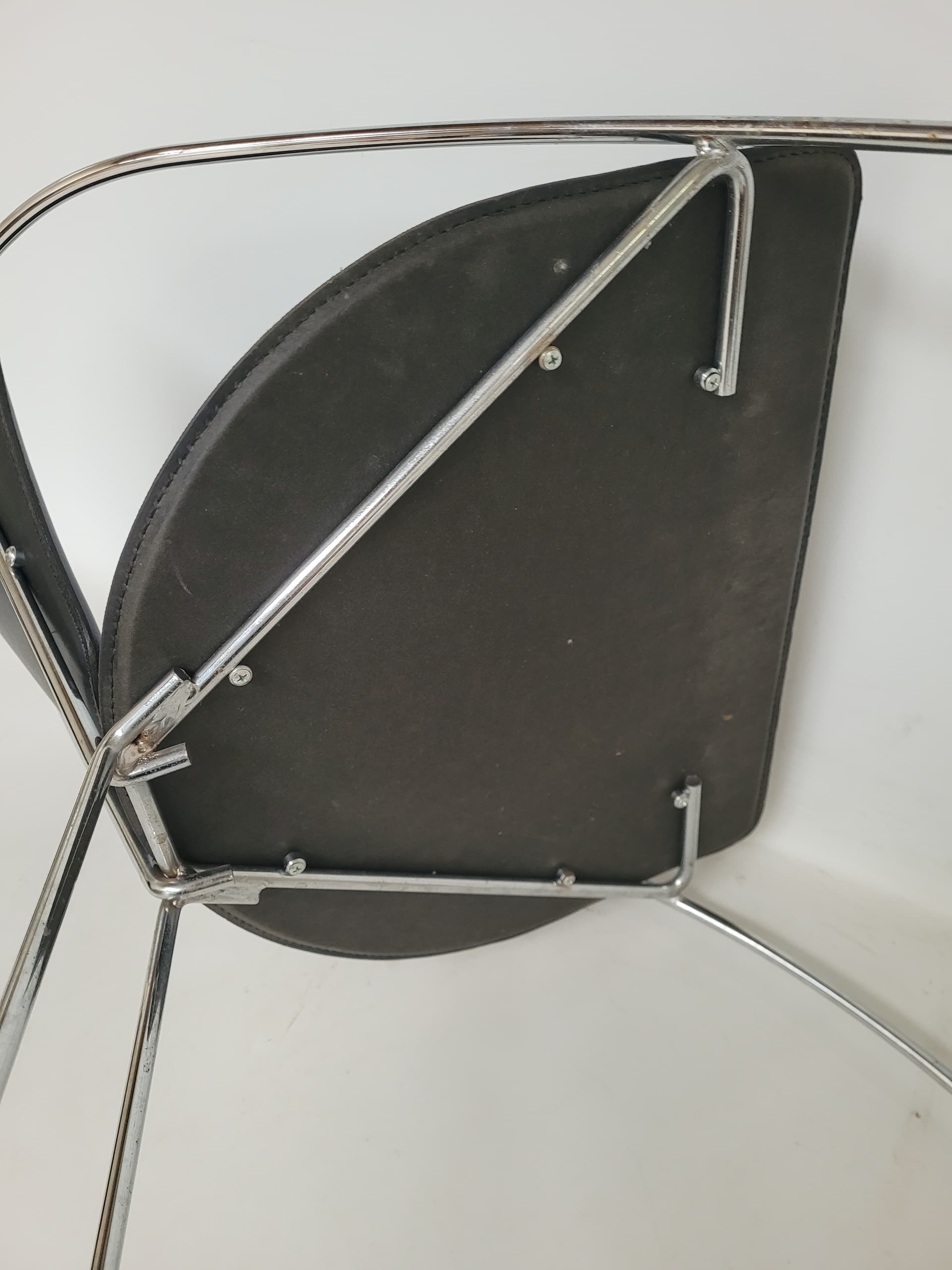 Krzesło Bauhaus, skóra czarna, stal chromowana, Włochy, lata 80. - 398768