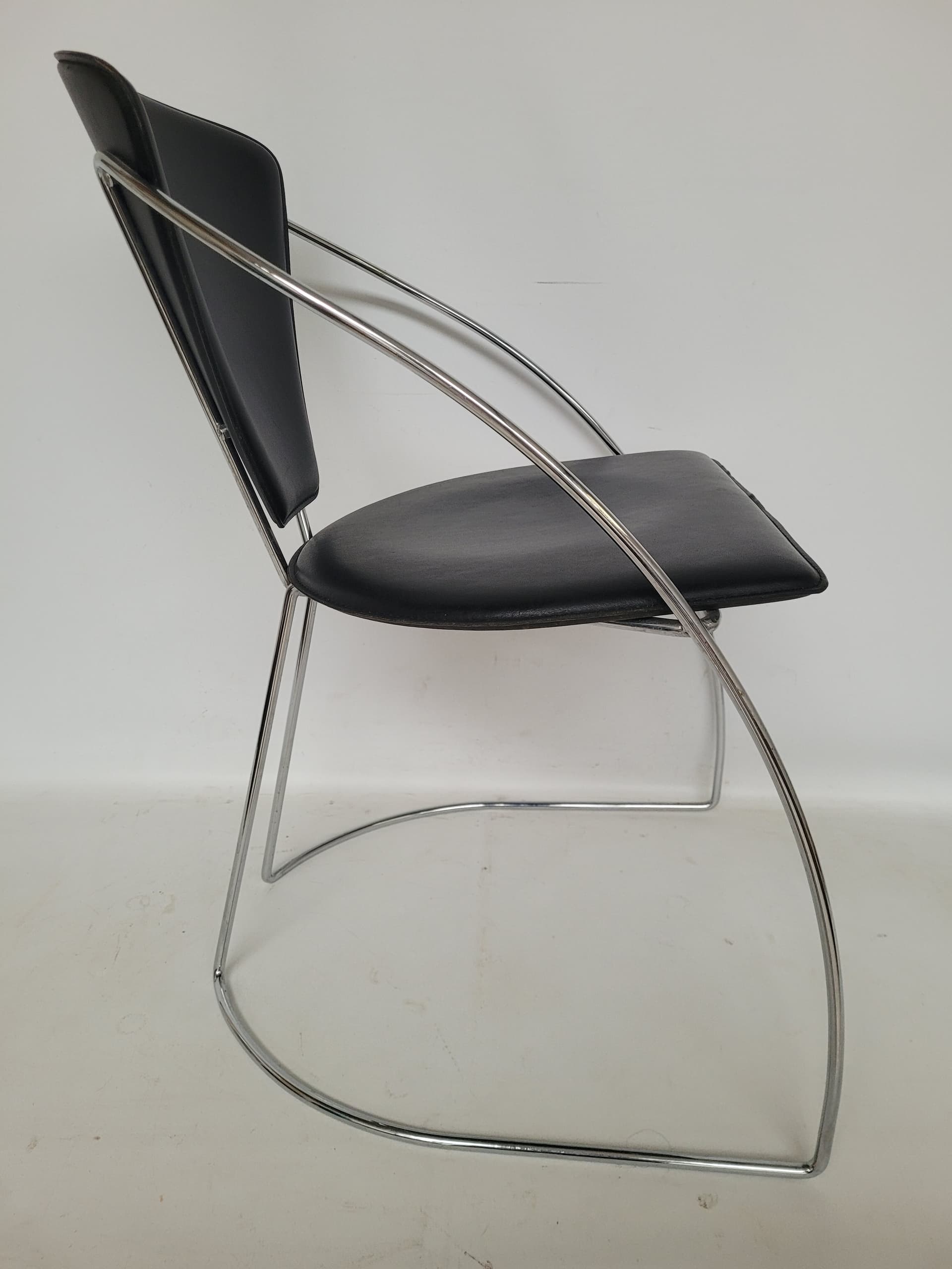 Krzesło Bauhaus, skóra czarna, stal chromowana, Arrben, Włochy, lata 80. - 398793