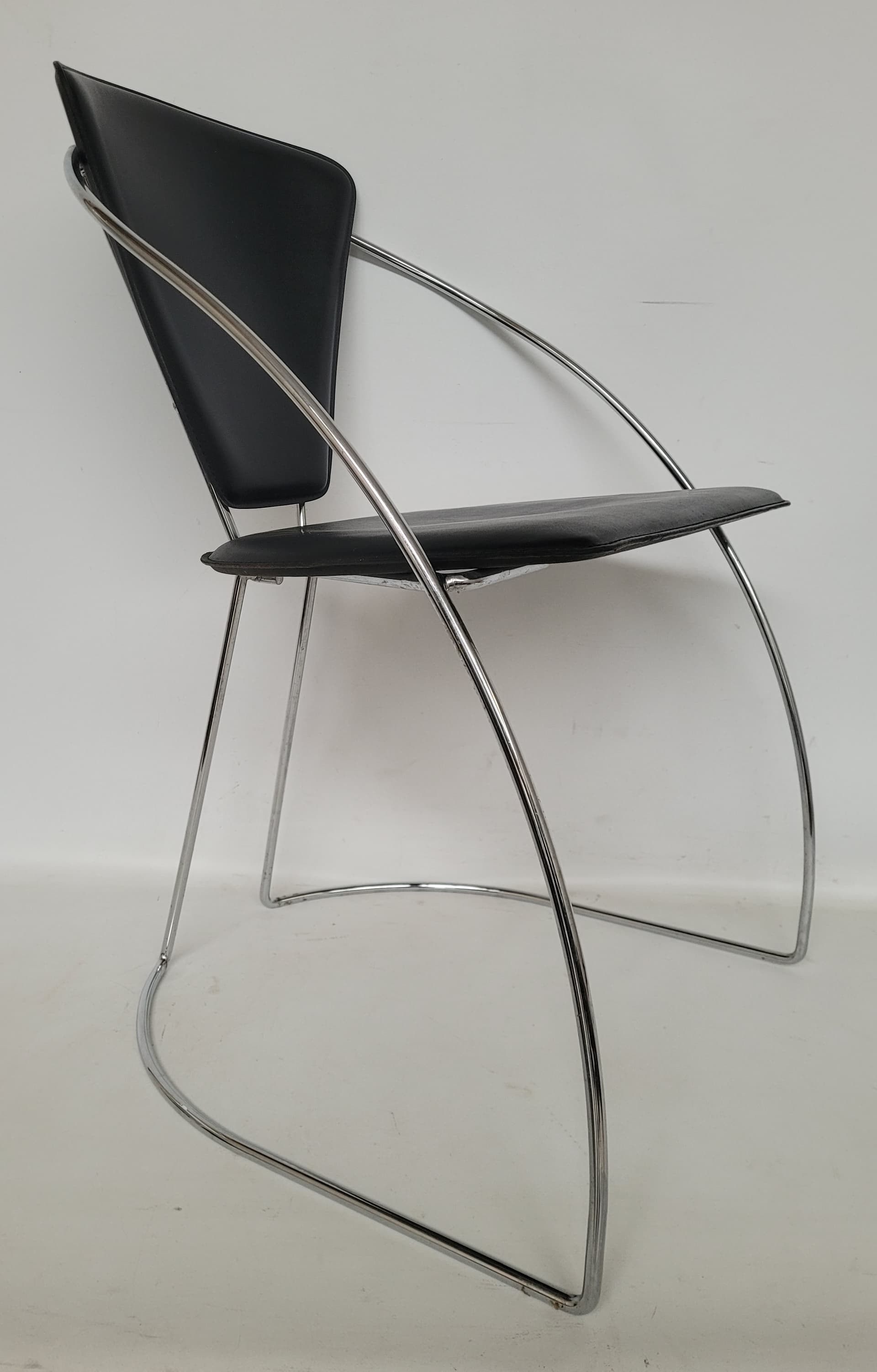 Krzesło Bauhaus, skóra czarna, stal chromowana, Arrben, Włochy, lata 80. - 398777