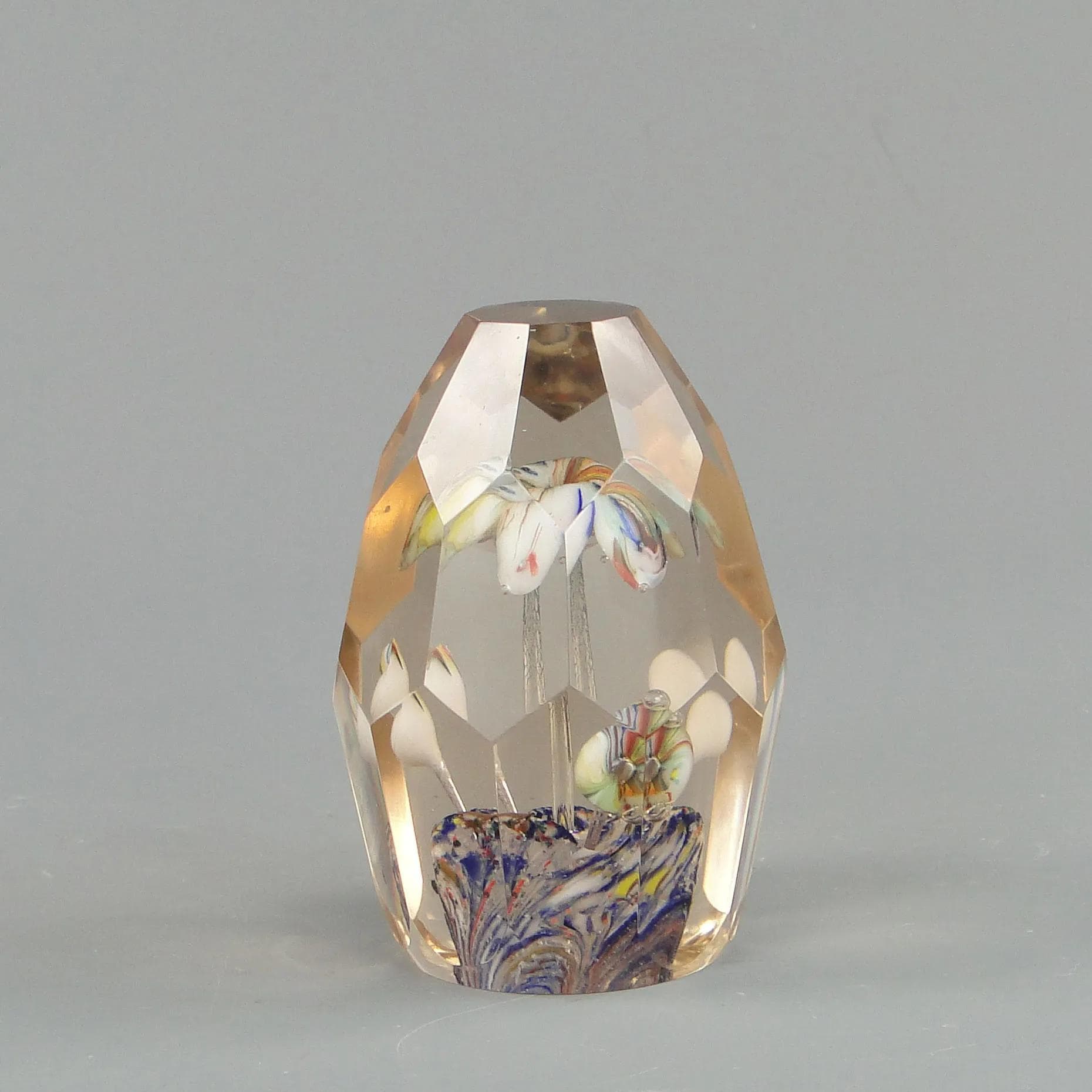 Paperweight, floral mosaic, multicolor, crystal, Austro-Hungary, early 20th c. - 29496
