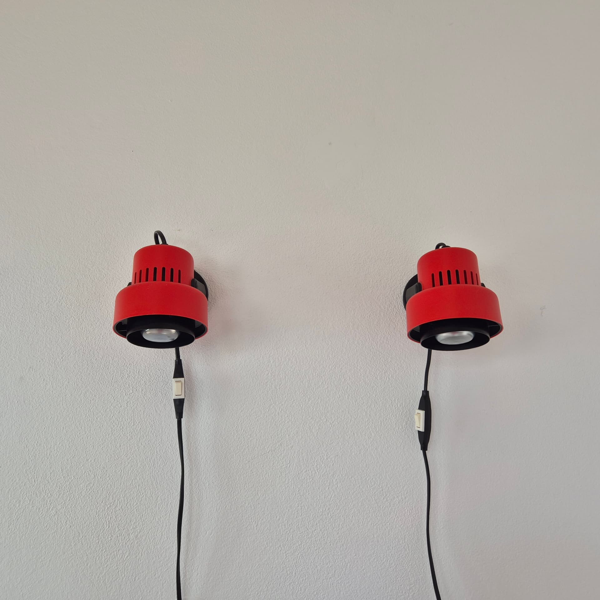 Pair of wall sconces, red, acrylic, Fagerhults, Sweden, 1980s. - 399119