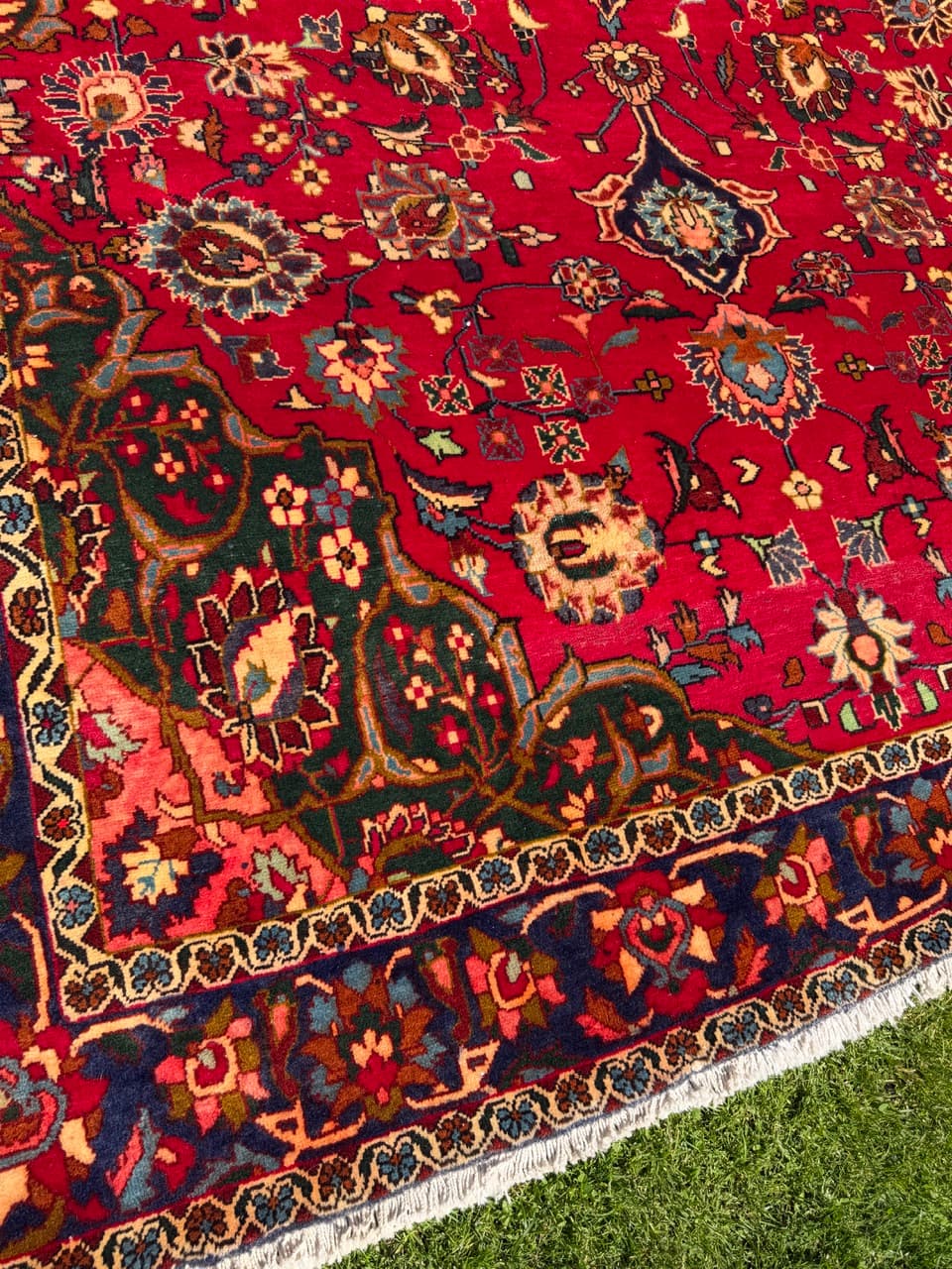 Rug Keshan 360x220 cm, red blue gold white green orange, wool, Iran - 399259