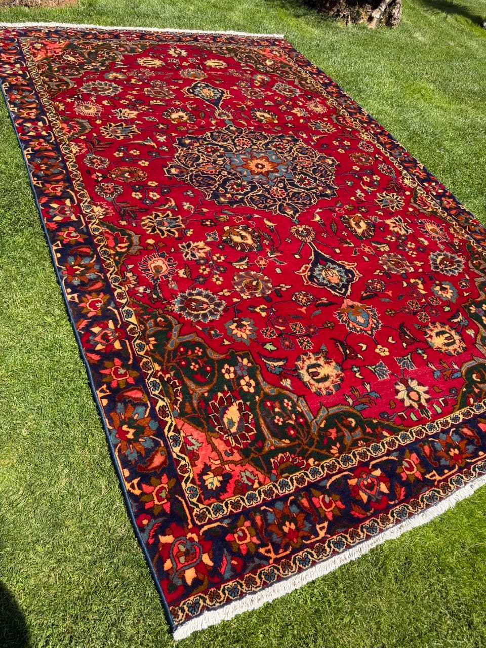 Rug Keshan 360x220 cm, red blue gold white green orange, wool, Iran - 399267