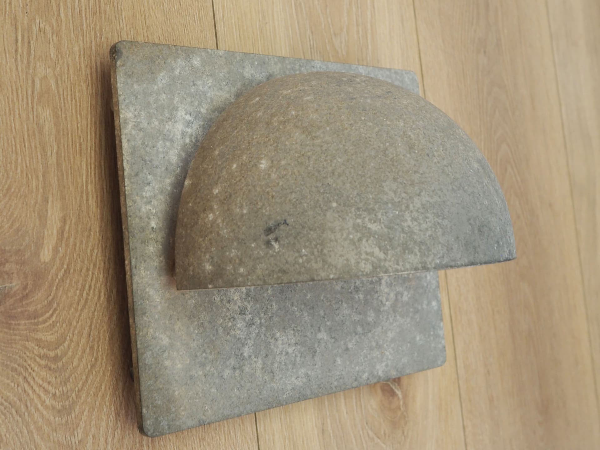 Wall lamp Alfred Homann, grey metal, Louis Poulsen, Denmark, 1970s. - 399632