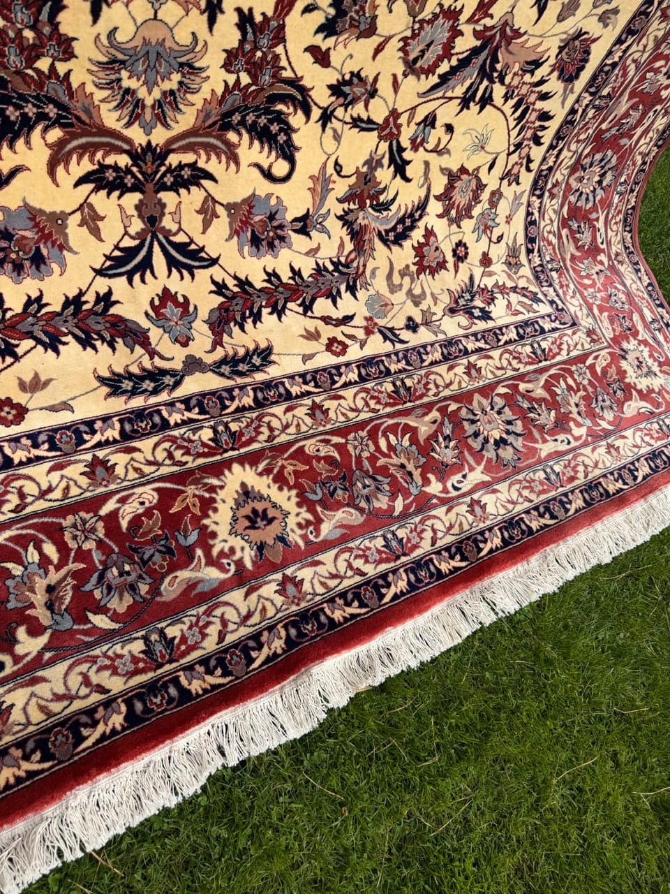 Carpet Ispahan 260x240 cm, beige red blue grey, cashmere wool, Iran - 400024