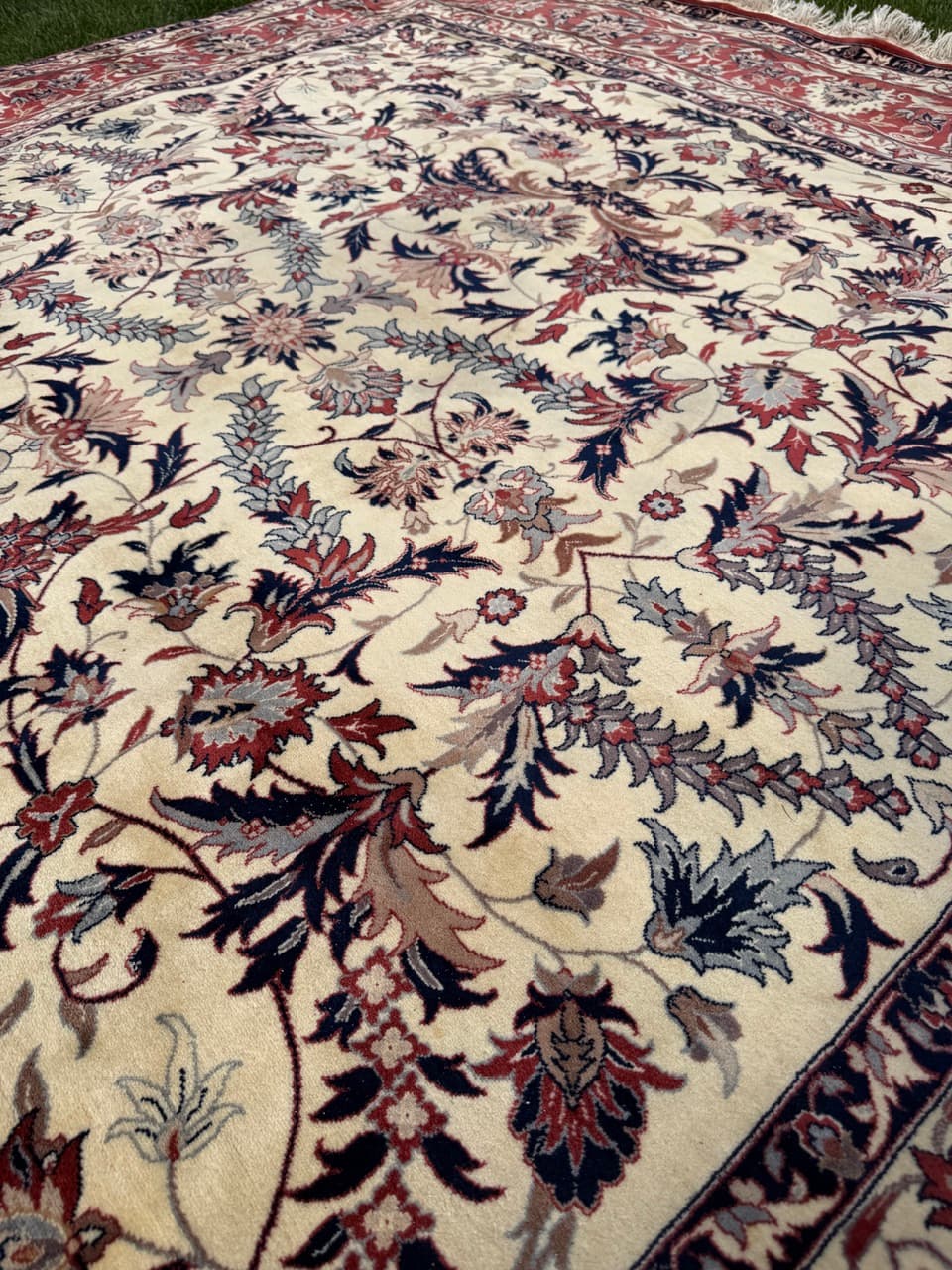 Carpet Ispahan 260x240 cm, beige red blue grey, cashmere wool, Iran - 400026