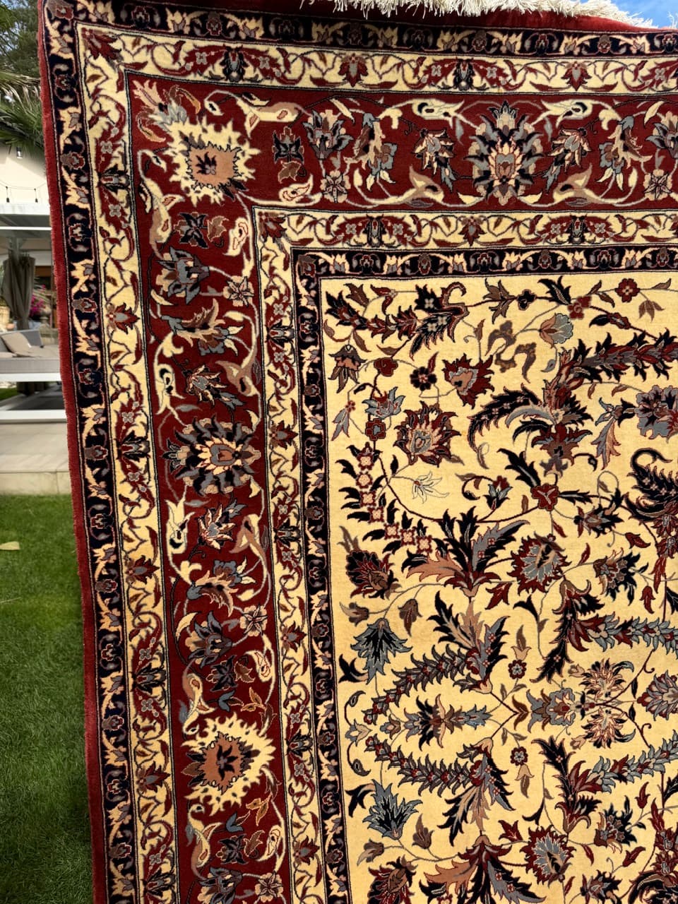 Carpet Ispahan 260x240 cm, beige red blue grey, cashmere wool, Iran - 400020