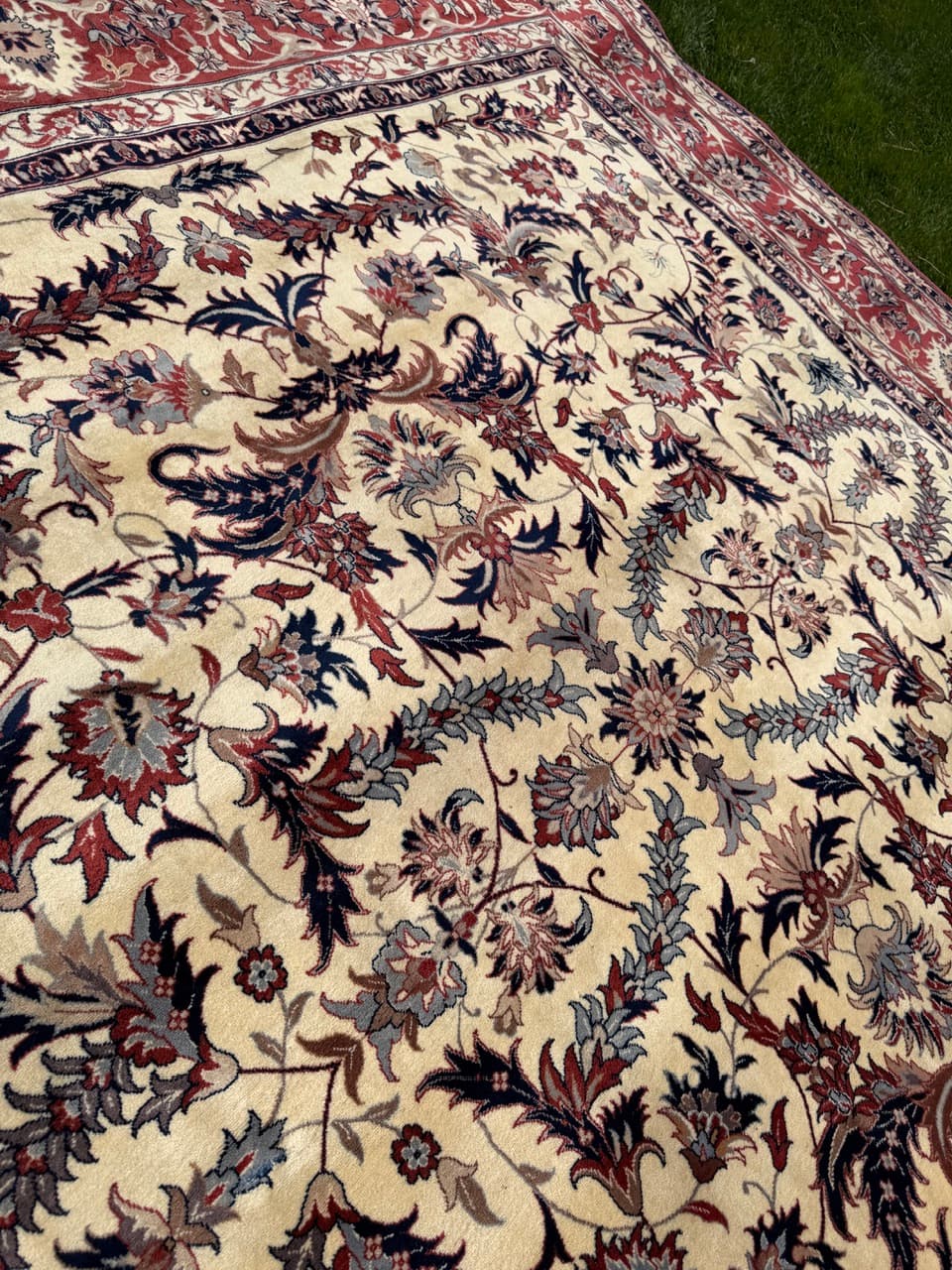 Carpet Ispahan 260x240 cm, beige red blue grey, cashmere wool, Iran - 400032