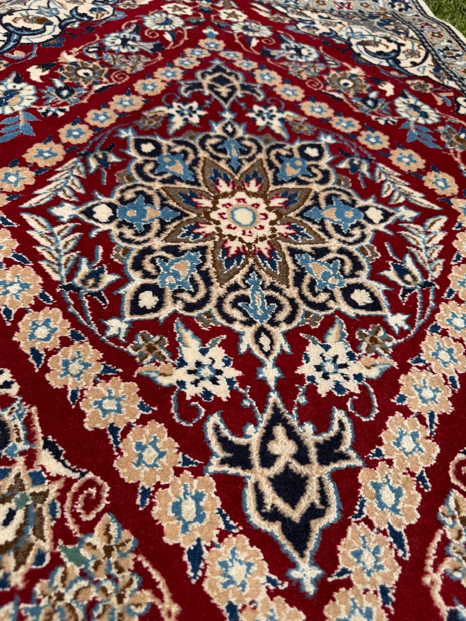 Dywan perski Nain 135x90 cm, czerwony, wełna kaszmirowa jedwab, Iran - 400075