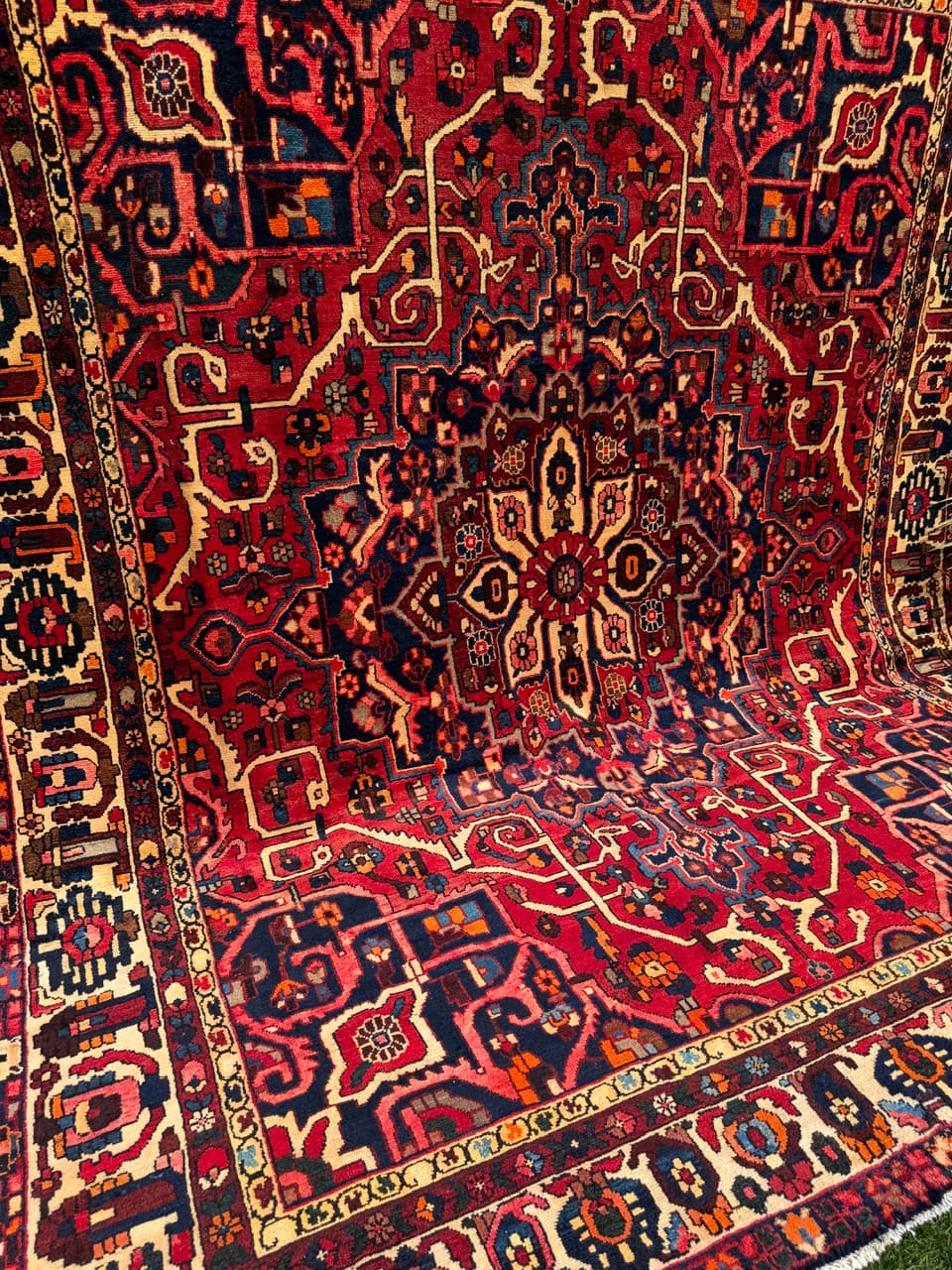 Dywan Bahtiari 360x300 cm, czerwony, wełna, Iran - 400113