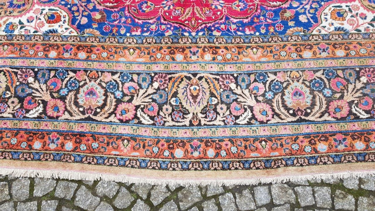 Carpet Meshed, 430x320 cm, red blue white gold green, wool, Iran, early 20th century - 400169