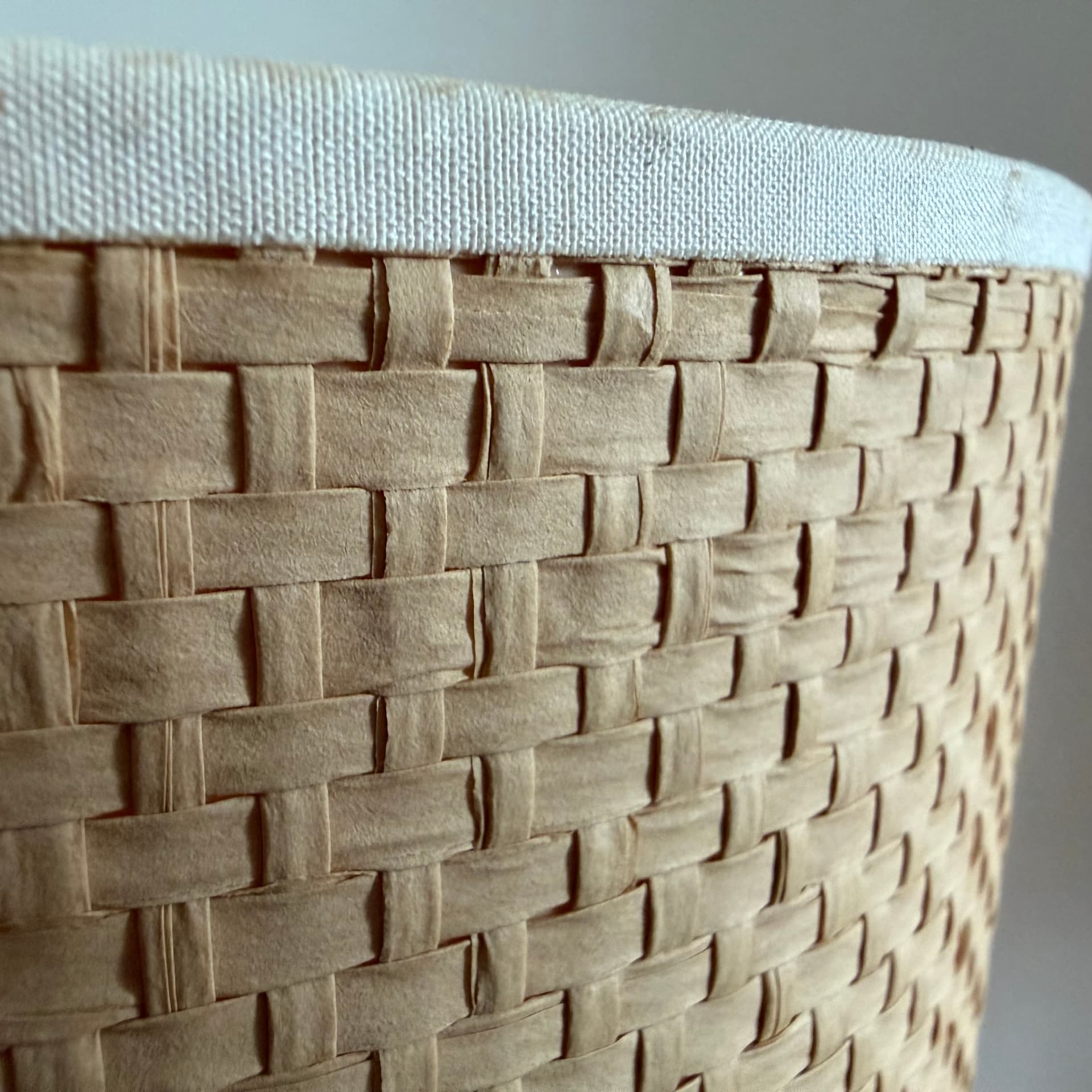 Table Lamp, gold brass, beige rattan, Germany, 1970s. - 400623