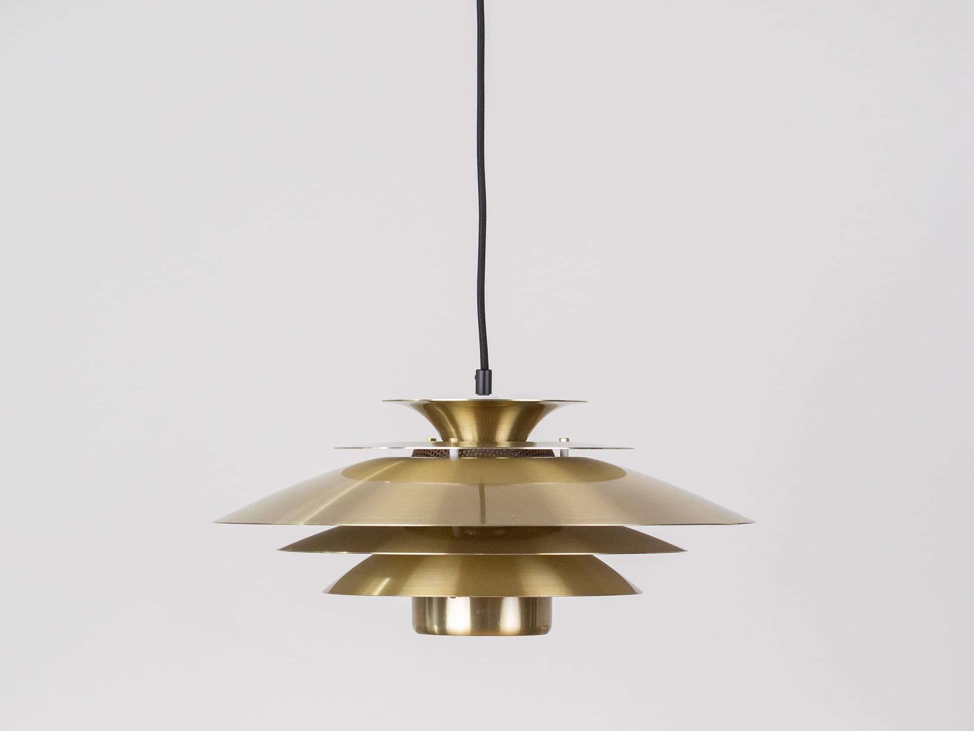 Pendant lamp Verona, gold aluminium, by K. Wiborg, Jeka, Denmark, 1980s. - 400717