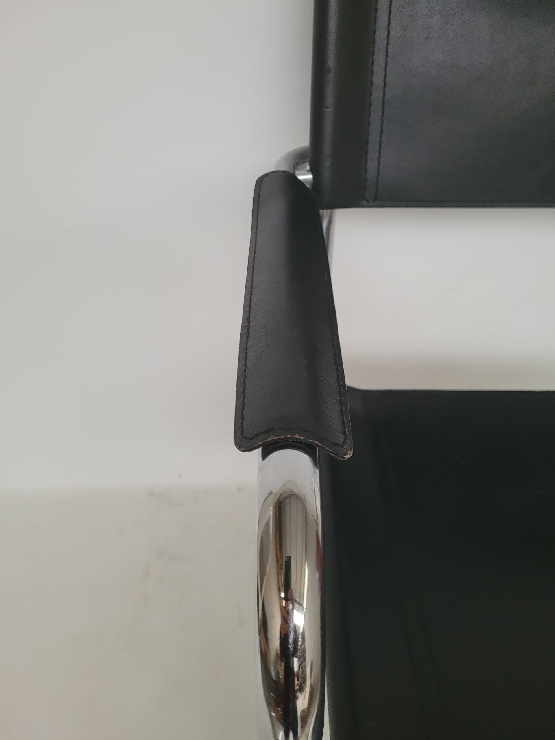 Armchair Bauhaus, black leather, chromed steel, 1970s. - 400959
