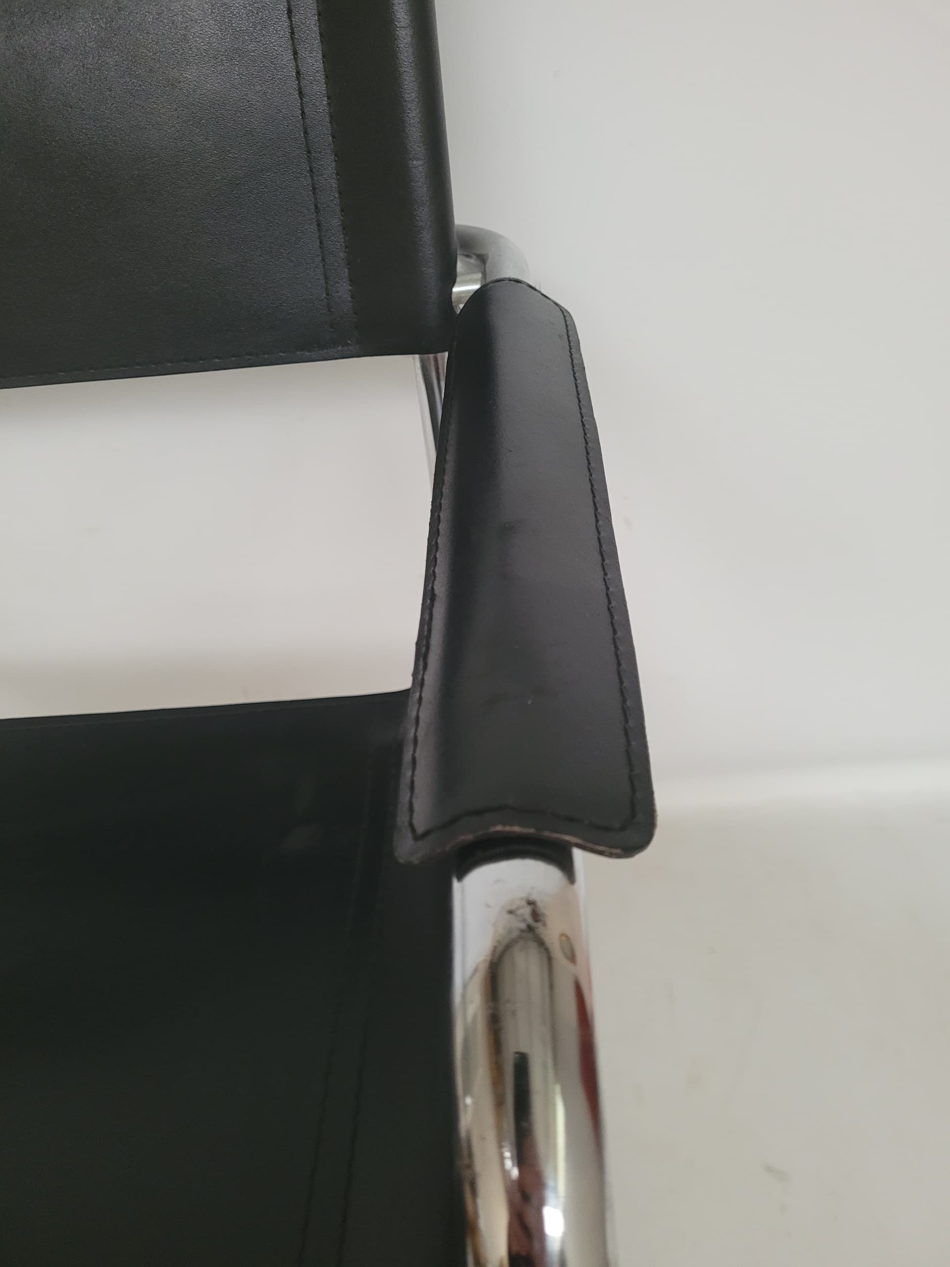 Armchair Bauhaus, black leather, chromed steel, 1970s. - 400967