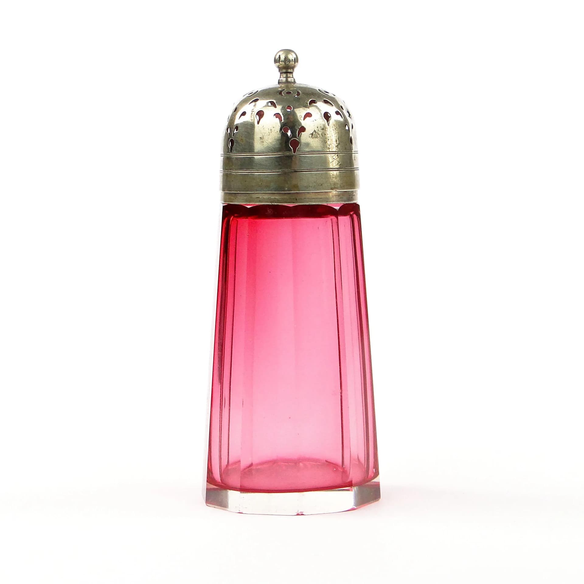 Sugar Shaker, pink crystal, silver metal, early 20th century - 401110
