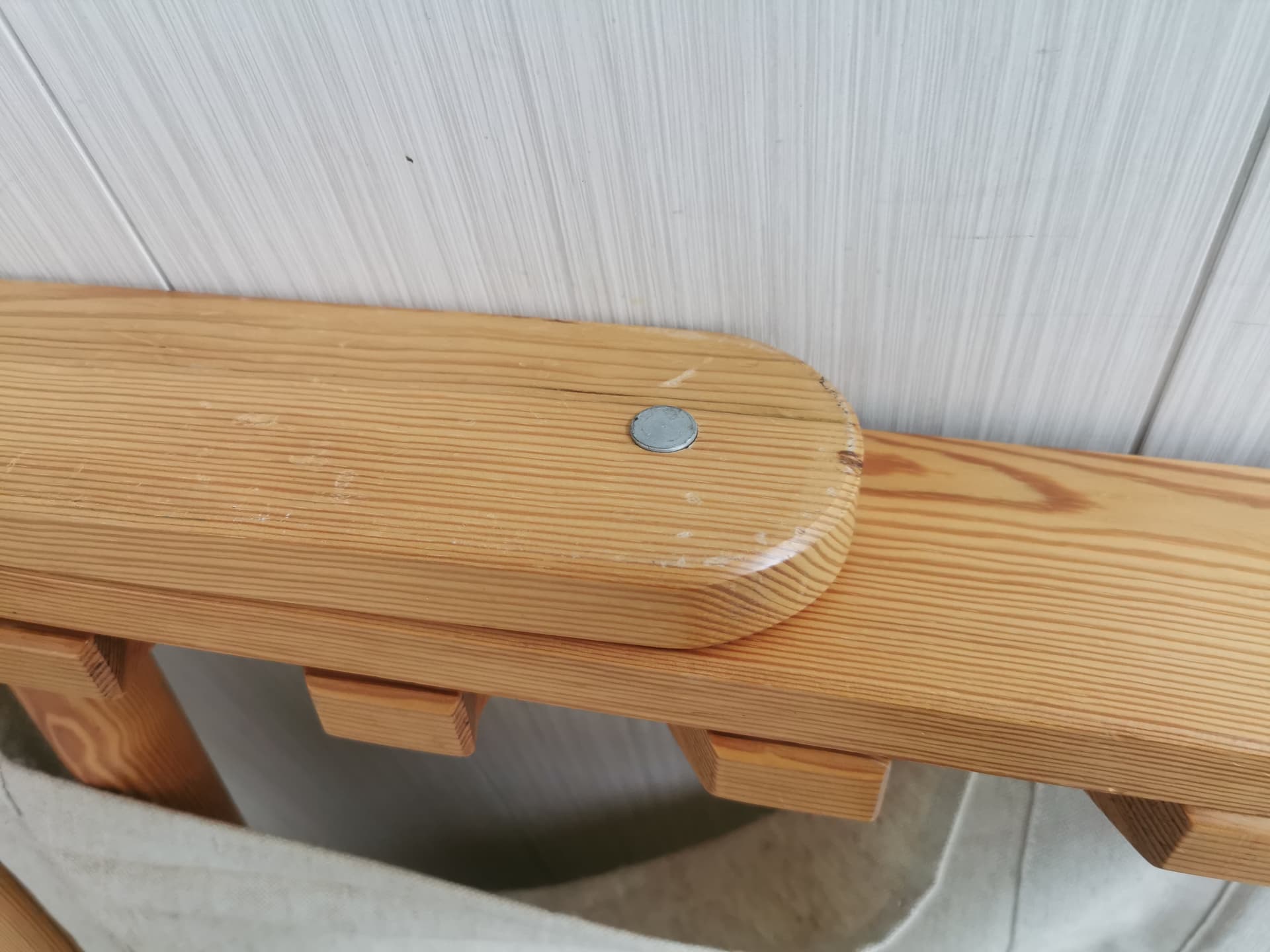 Fotel Kontiki, drewno brązowy, len beżowy, proj. G. Lundgren, Ikea, Szwecja, lata 80. - 401122
