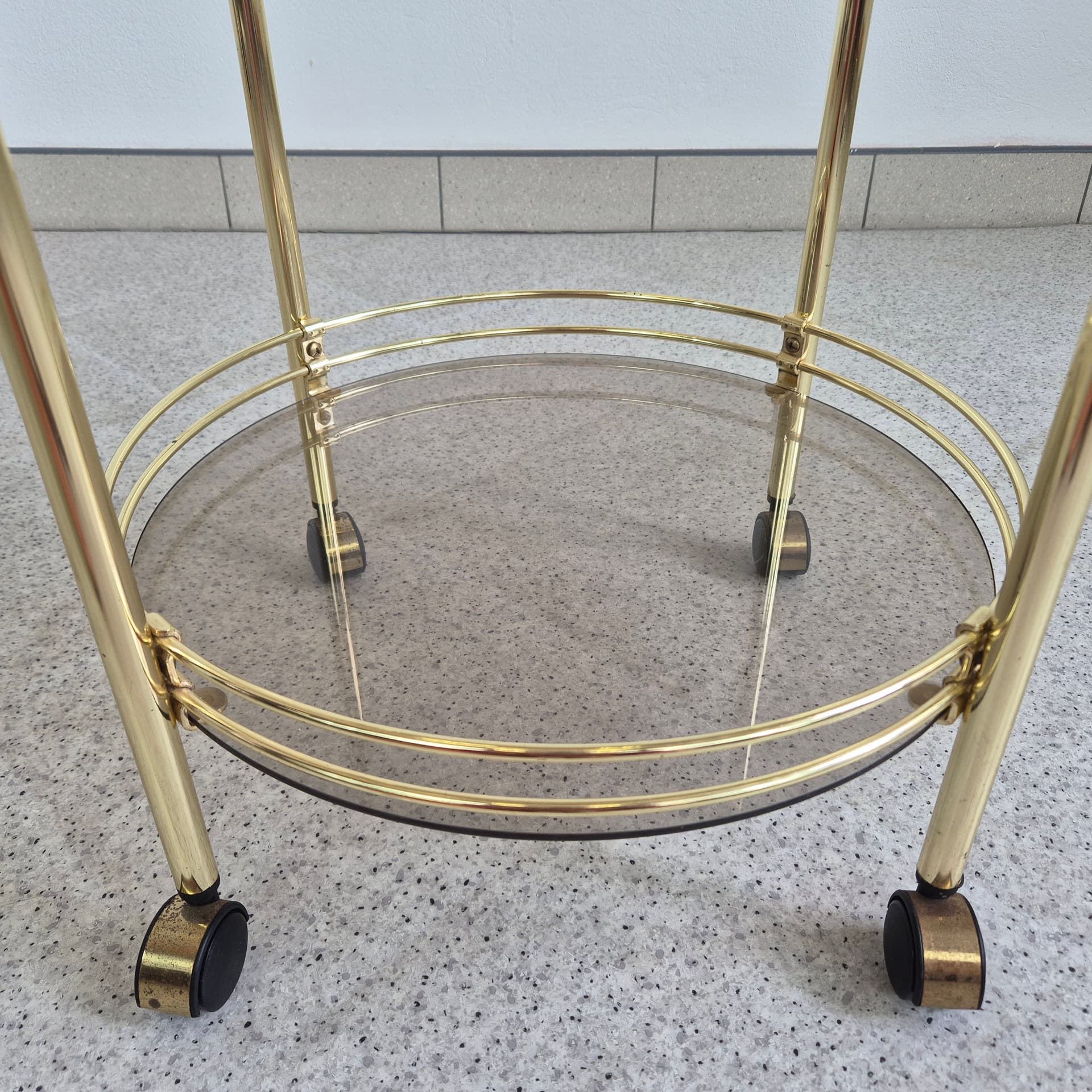 Barek Hollywood Regency, złoty metal, szkło szare, lata 80. - 401275