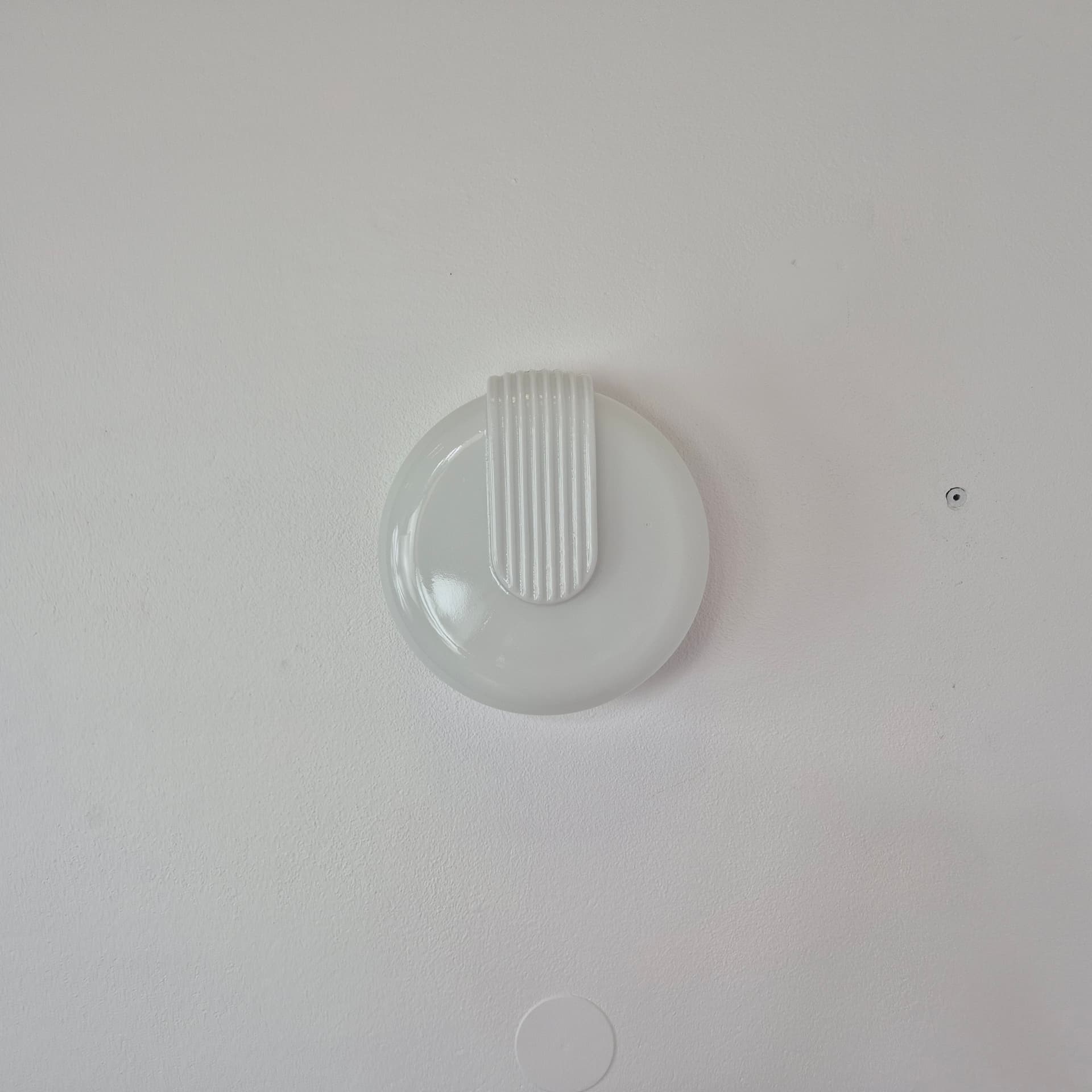 Plafon Art déco, szkło biały, Polska, lata 70. - 401292