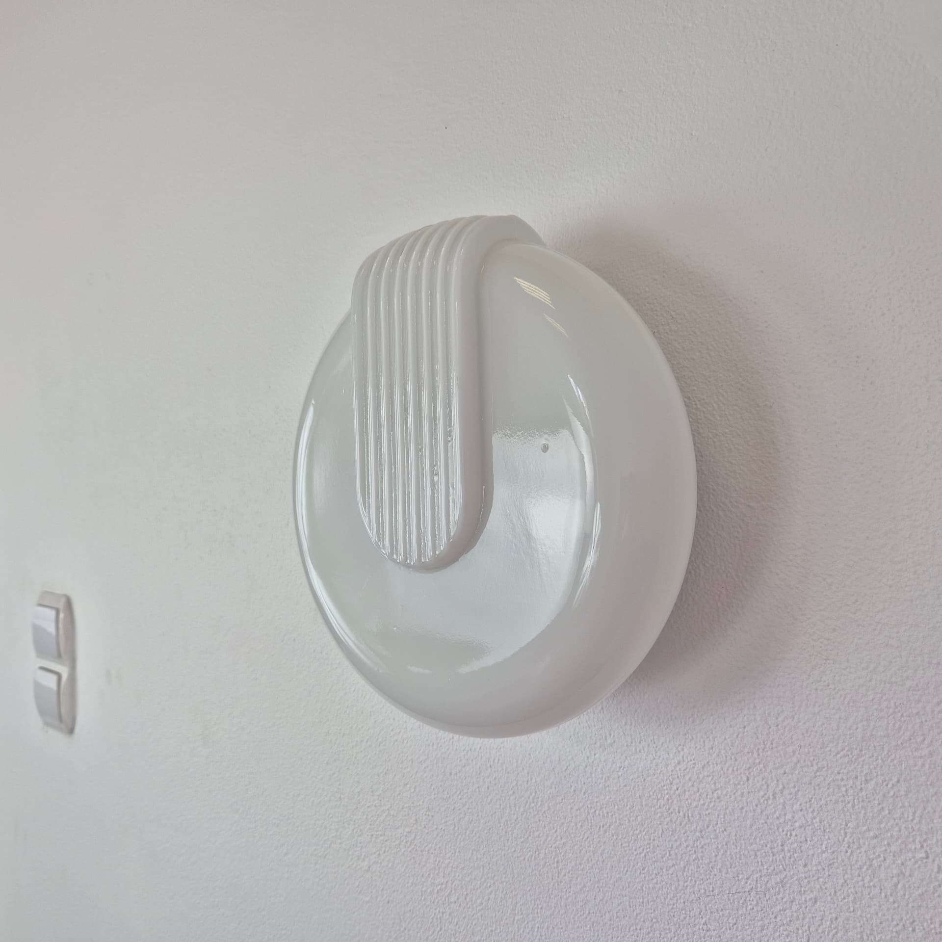 Plafon Art déco, szkło biały, Polska, lata 70. - 401294