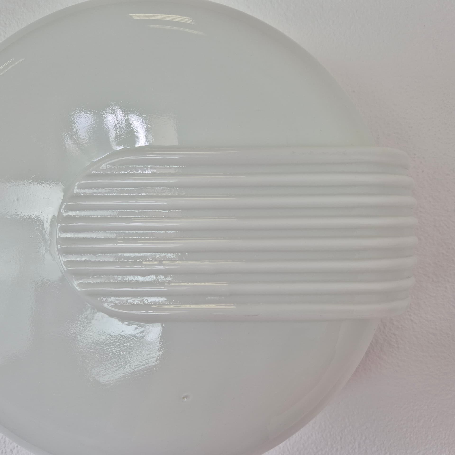 Plafon Art déco, szkło biały, Polska, lata 70. - 401295
