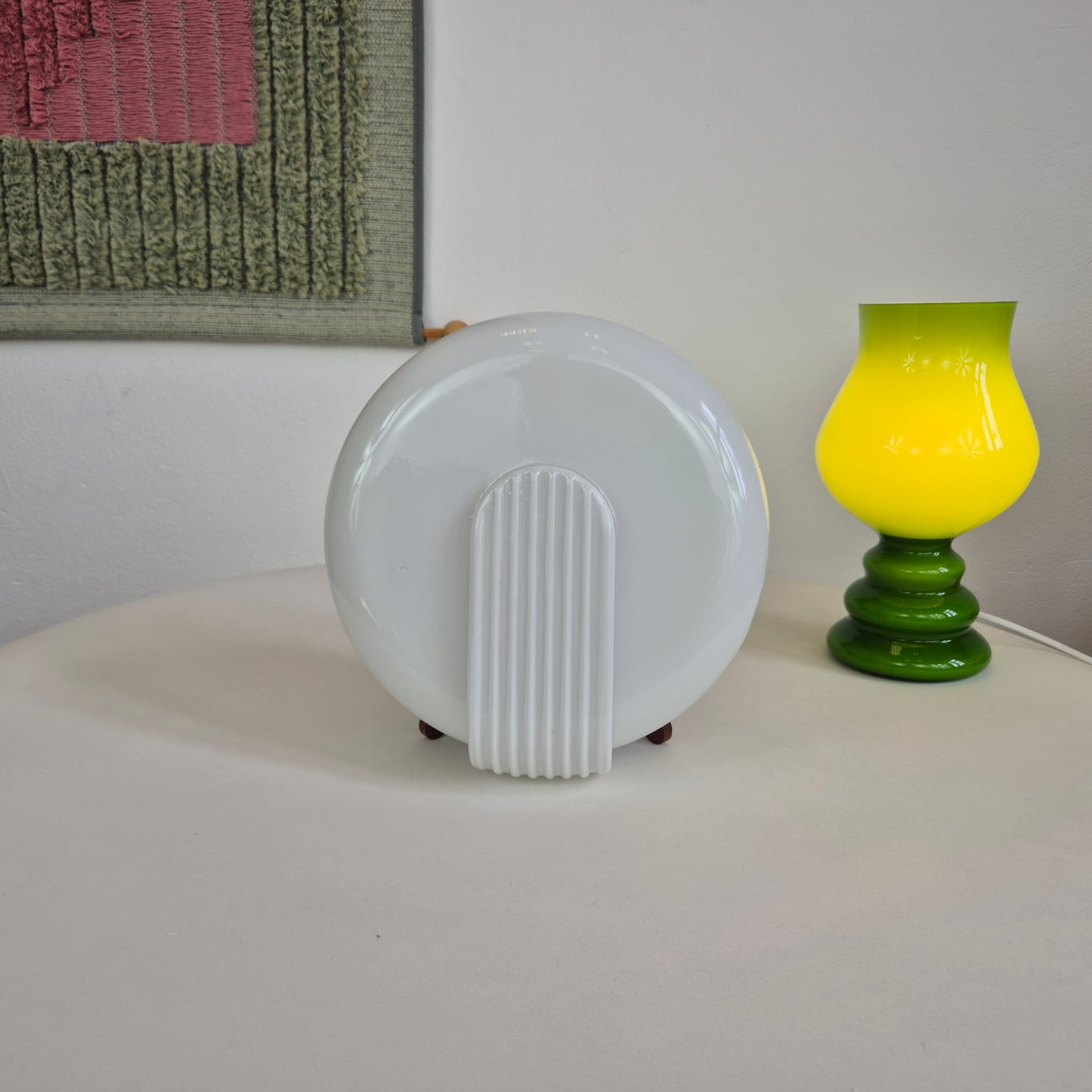 Plafon Art déco, szkło biały, Polska, lata 70. - 401288