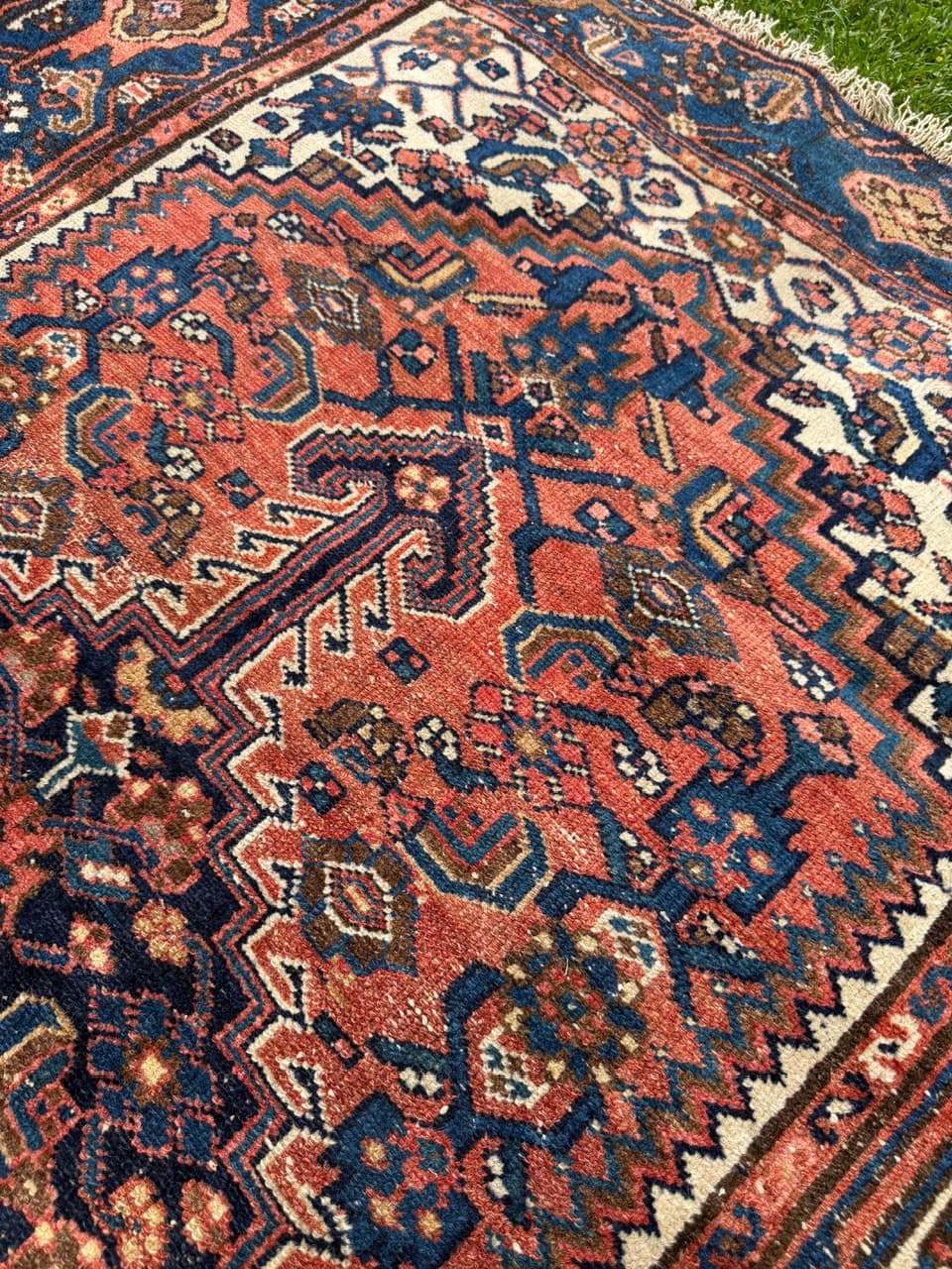Rug Farahan 190x130 cm, blue red beige white, wool, Iran, 1930s. - 401416