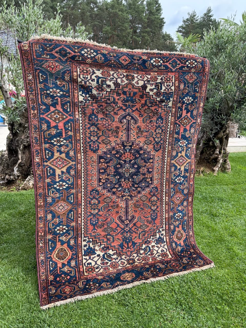 Rug Farahan 190x130 cm, blue red beige white, wool, Iran, 1930s. - 401418