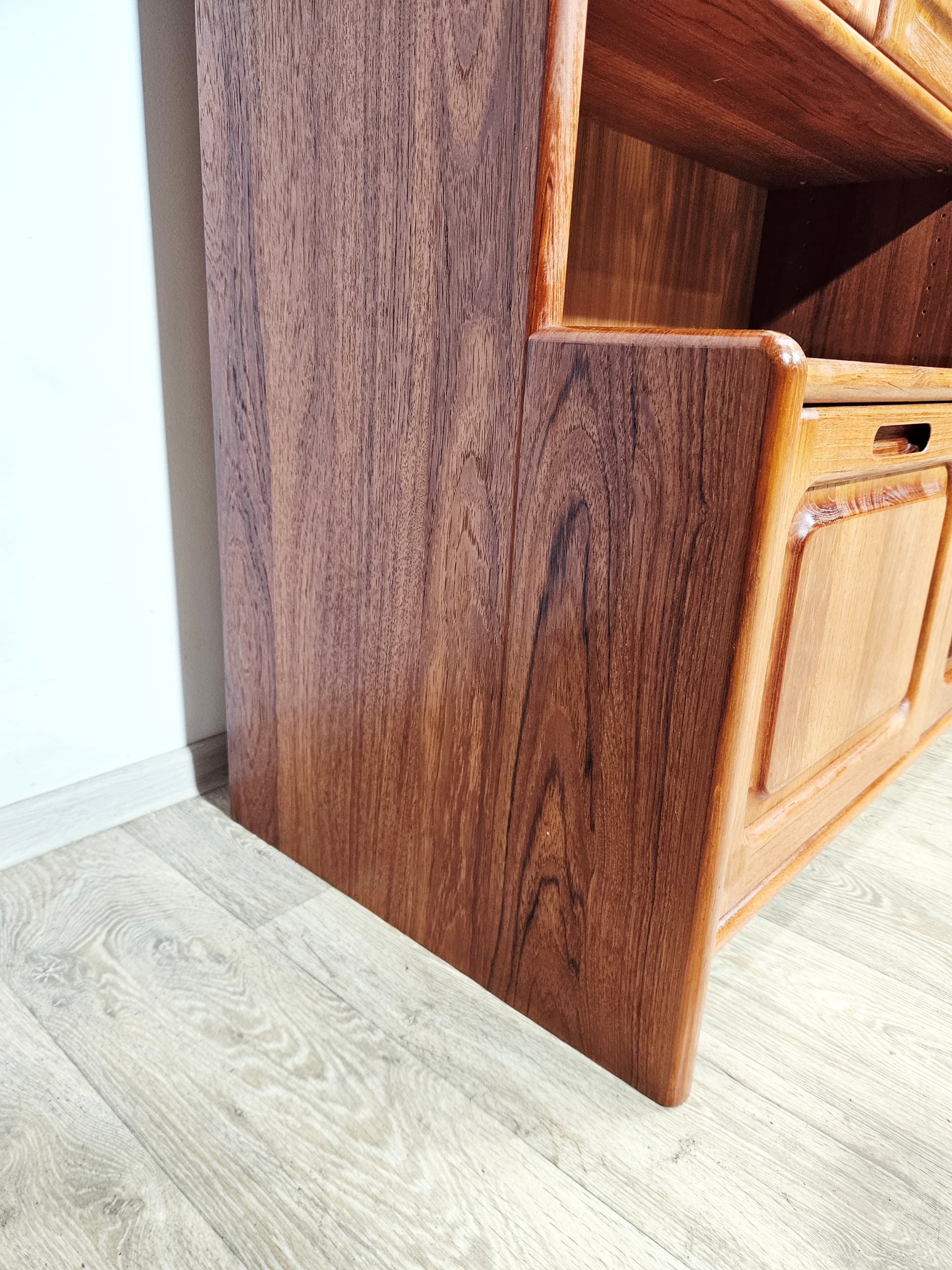 Regał modułowy, brązowy teak szkło, Dania, lata 70. - 401432