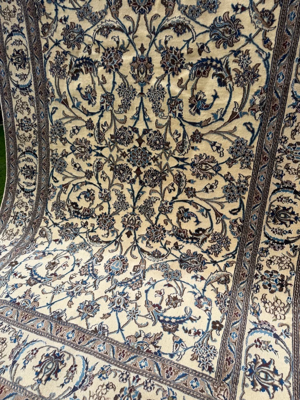 Dywan Nain 360x250 cm, kremowy niebieski brązowy, wełna kaszmirowa jedwab, Iran - 401471