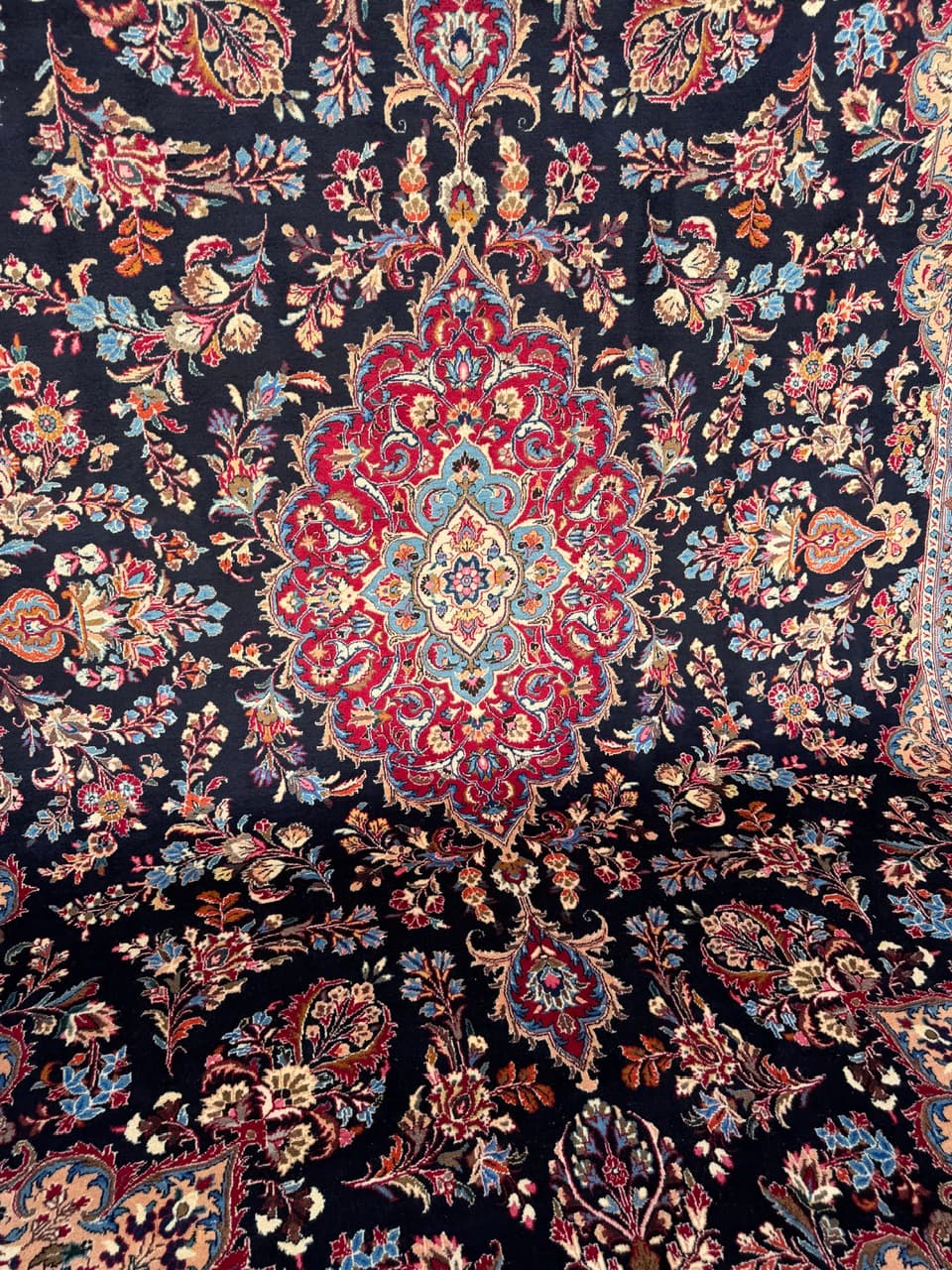 Rug Kashmar Figural 400x300 cm, blue red white gold wool, Iran - 401510