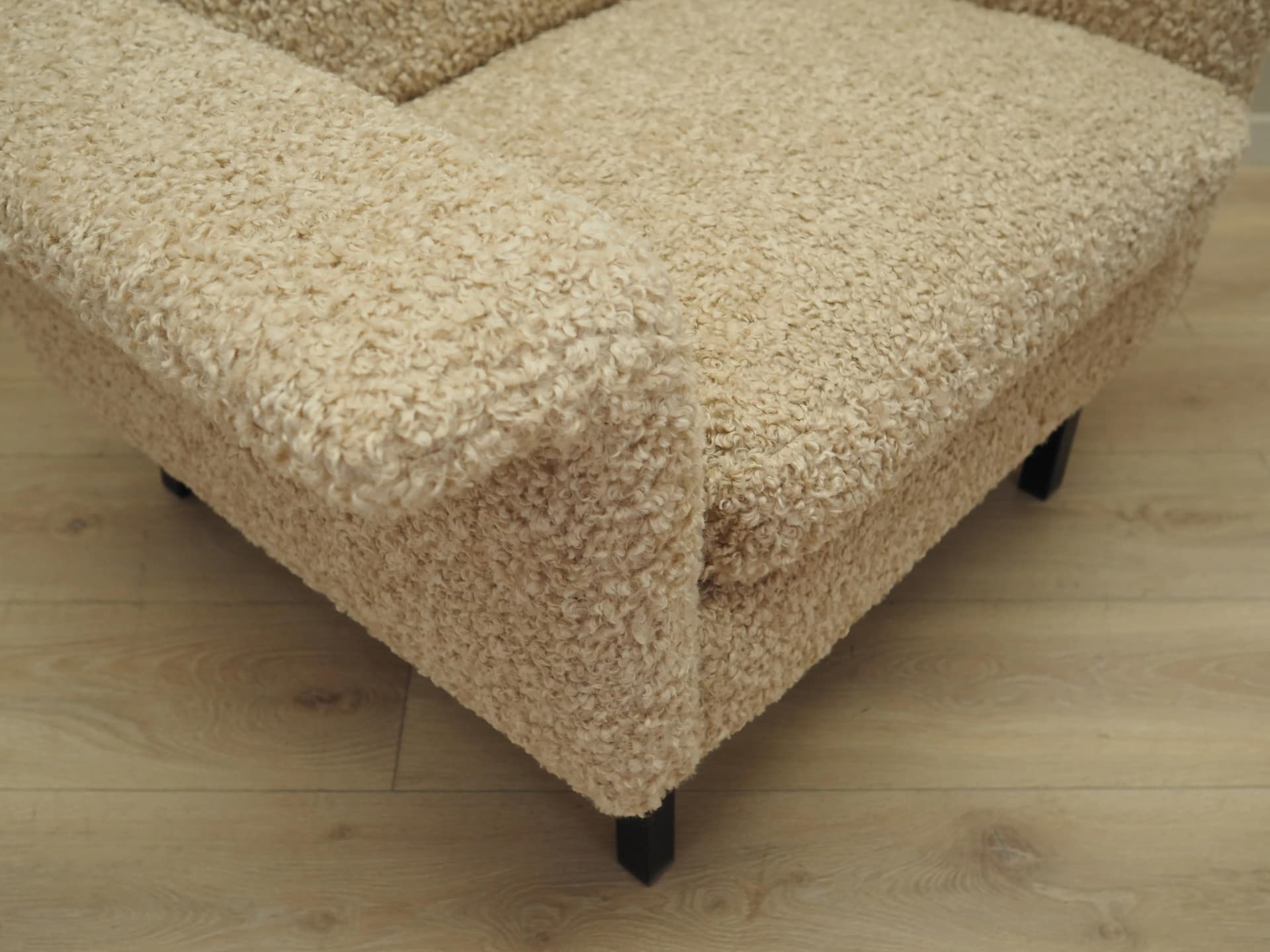 Armchair 3332, beige, bouclé, wood, by A. Vodder, for Fritz Hansen, Denmark, 1960s - 29617