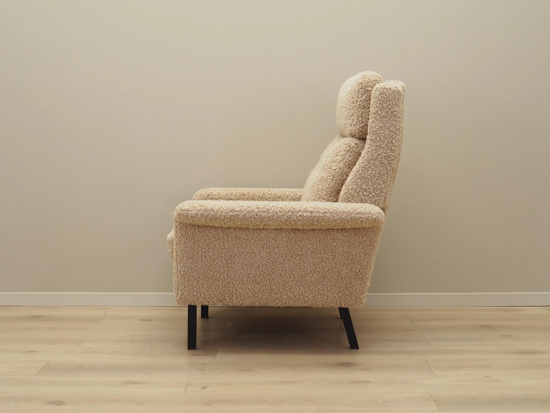Armchair 3332, beige, bouclé, wood, by A. Vodder, for Fritz Hansen, Denmark, 1960s - 29609