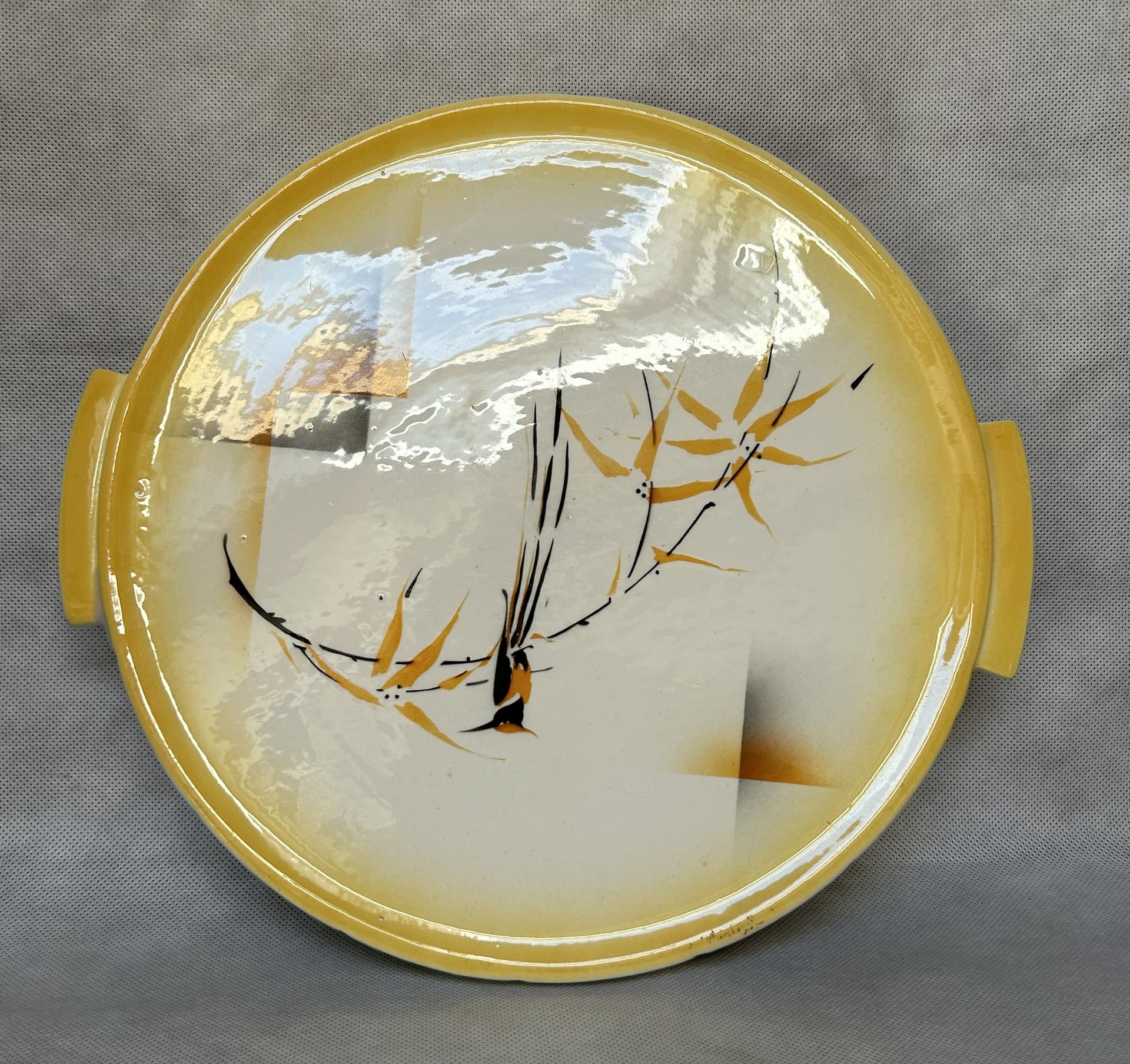 Serving Plate Dresden 7688, yellow white brown grey black, ceramic, Villeroy & Boch, Germany, 19th c. - 401857
