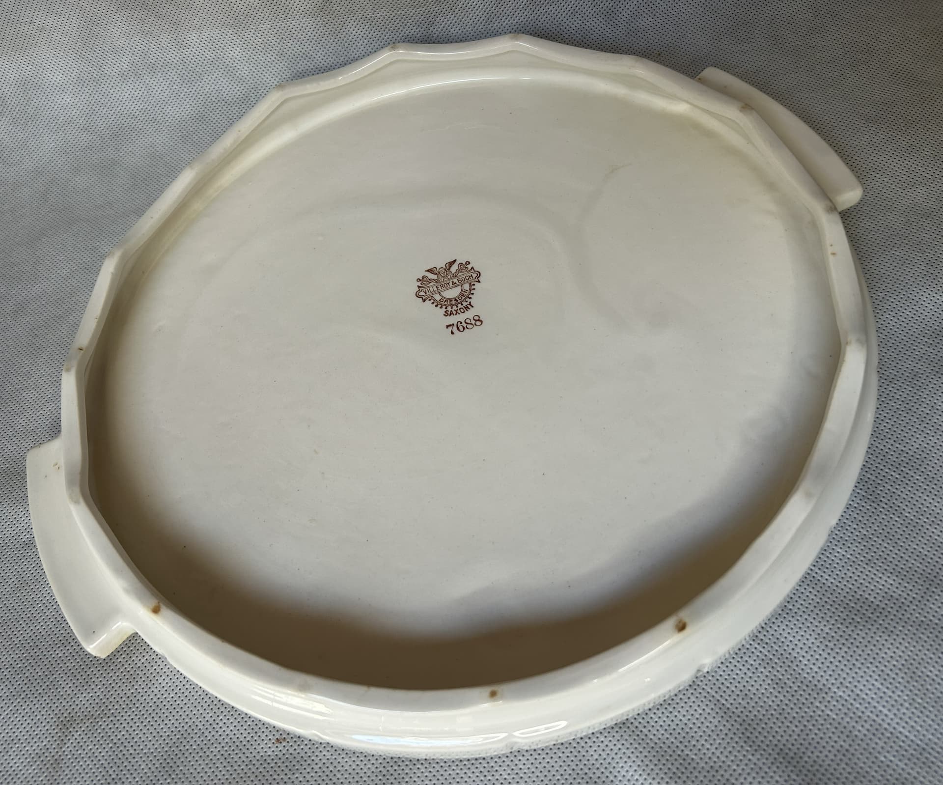 Serving Plate Dresden 7688, yellow white brown grey black, ceramic, Villeroy & Boch, Germany, 19th c. - 401858