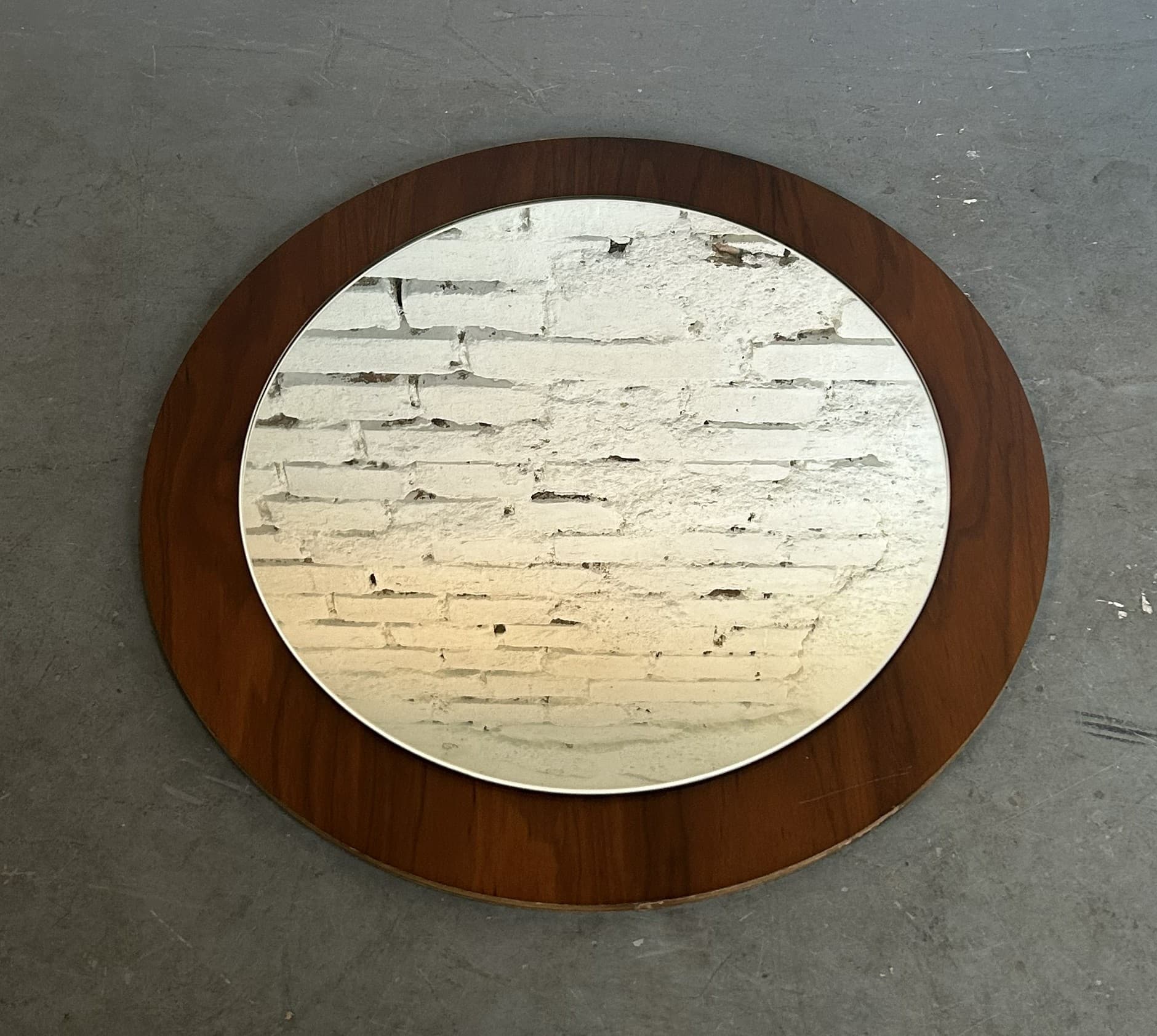 Round wall mirror 55 cm, walnut, glass, Poland, 1970s - 401904