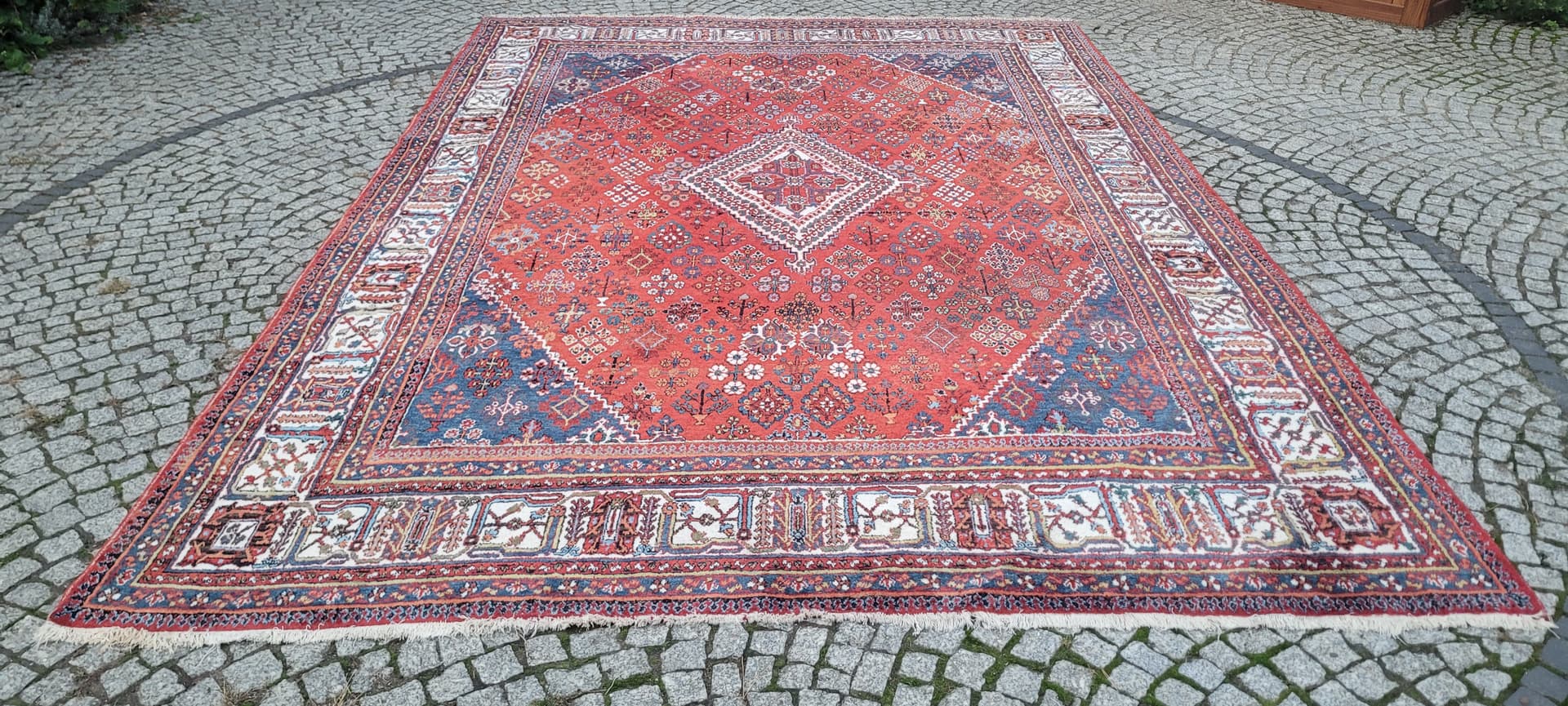Rug Dzhushagan, 255x380 cm, wool red blue white brown, Iran - 401951