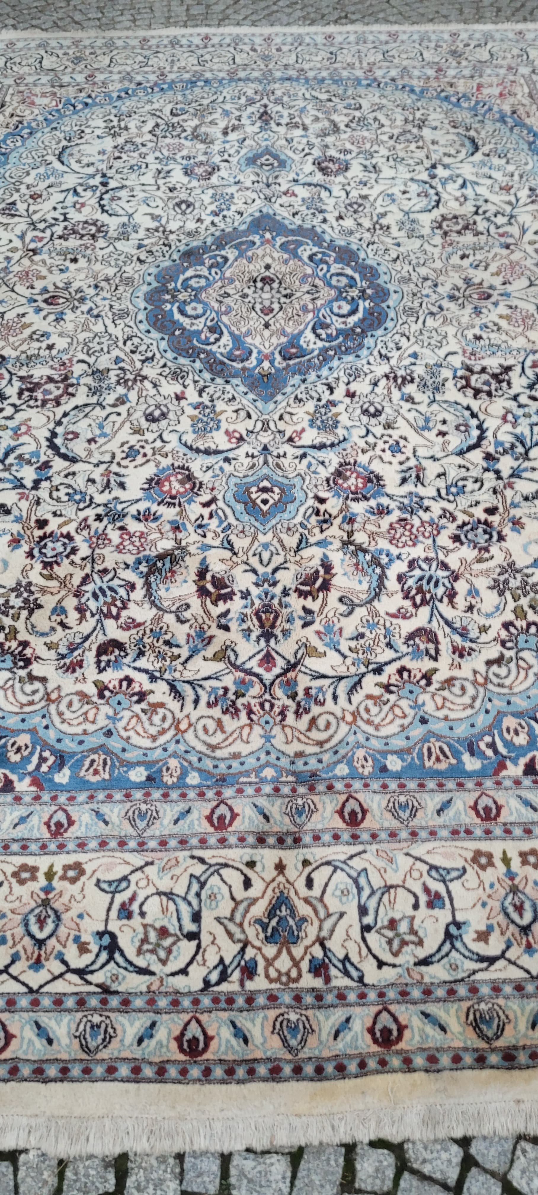 Rug Nain 300x430 cm, white blue, wool silk, Iran, 1970s. - 402011