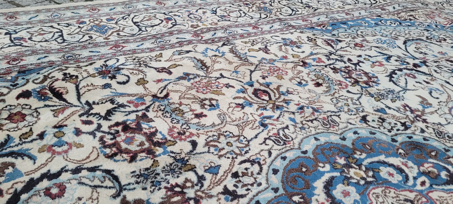 Rug Nain 300x430 cm, white blue, wool silk, Iran, 1970s. - 402017
