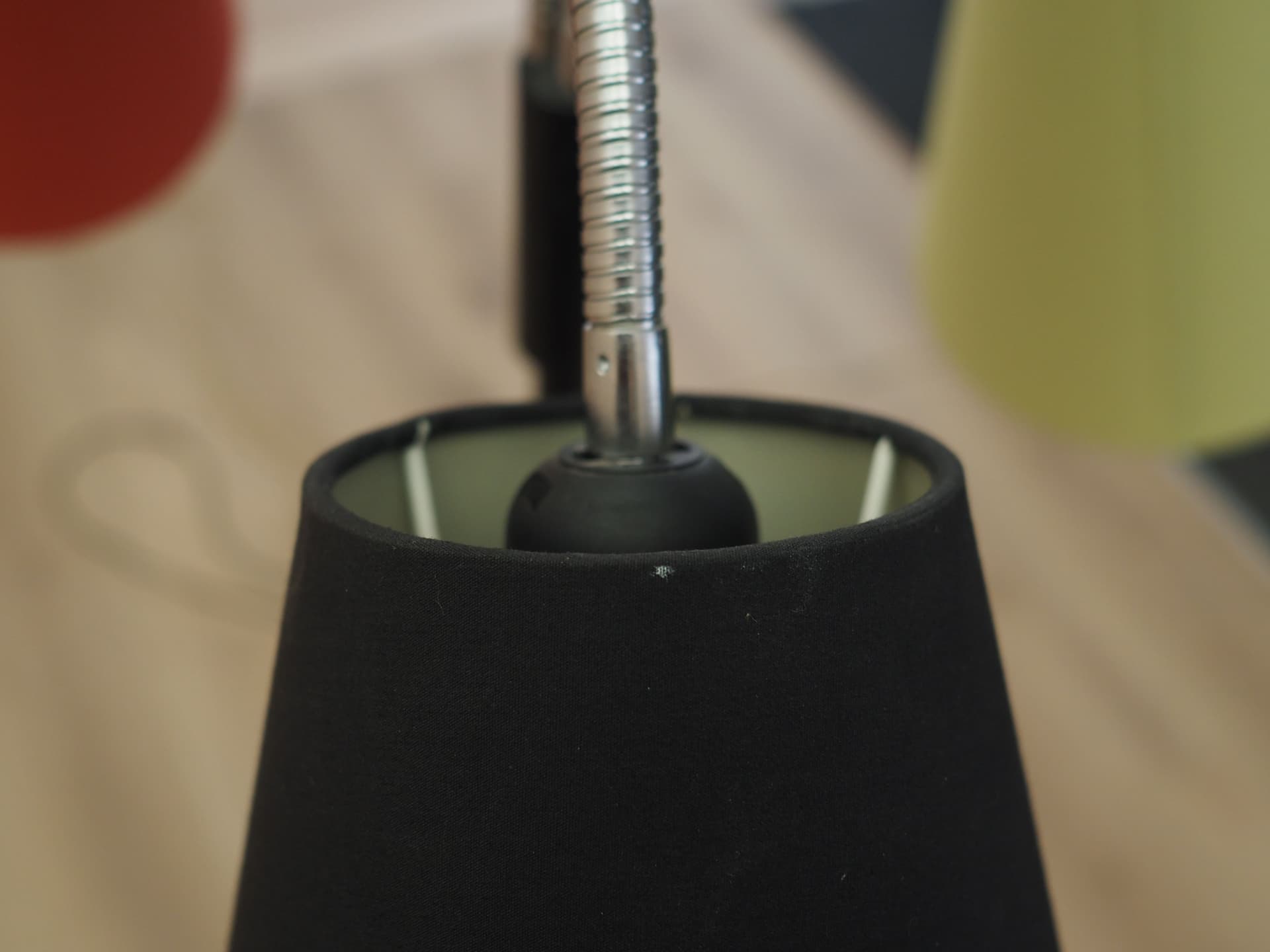 Lampa podłogowa, czarny kremowy czerwony, metal, Dania - 402279