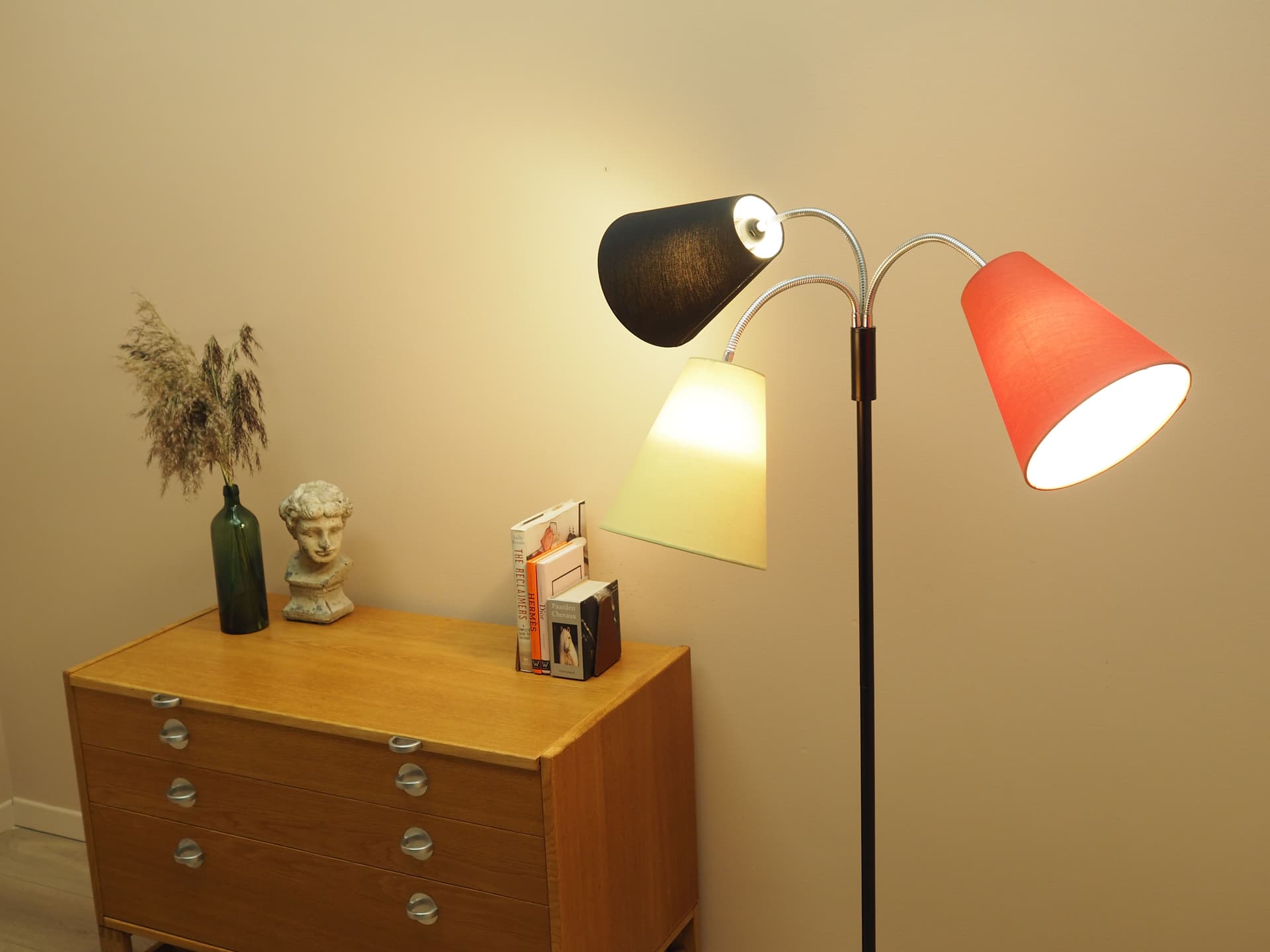Lampa podłogowa, czarny kremowy czerwony, metal, Dania - 402282
