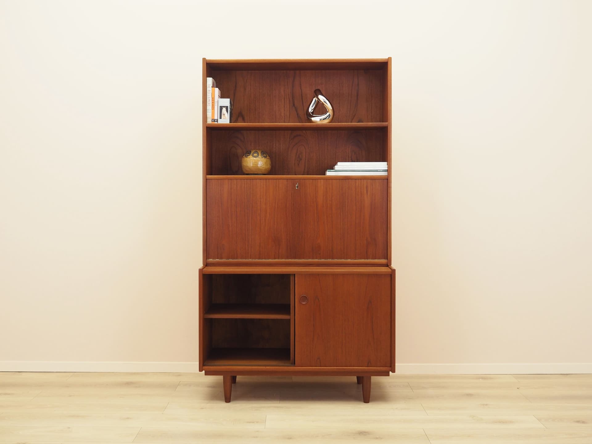 Biblioteczka z barkiem, teak brązowy, Dania, lata 60. - 402286
