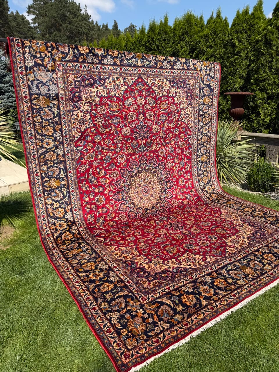 Rug Keshan 400x300 cm, red blue gold beige white, cashmere wool, Iran - 402391